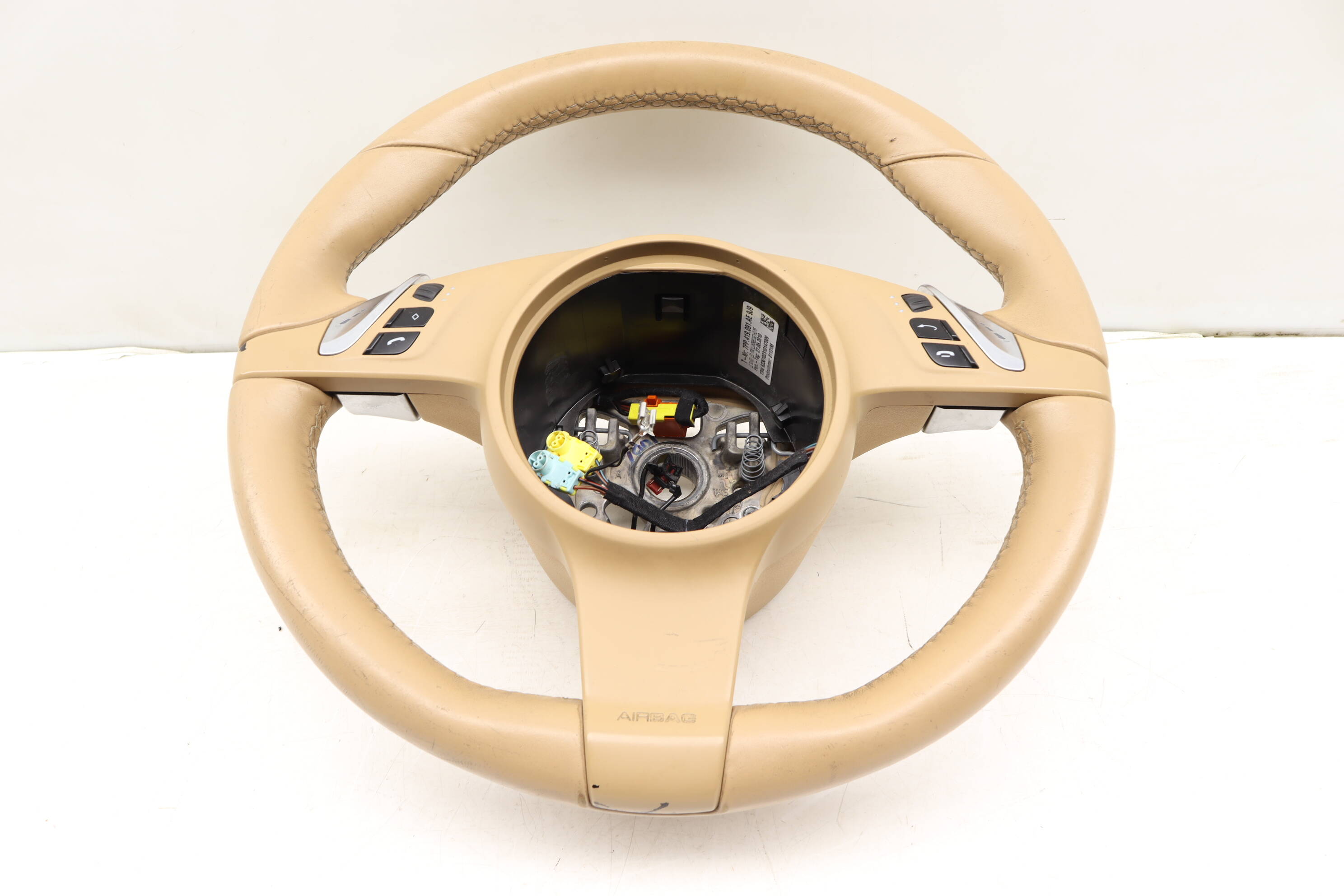 3-Spoke Steering Wheel (Heated) 7PP419091AE