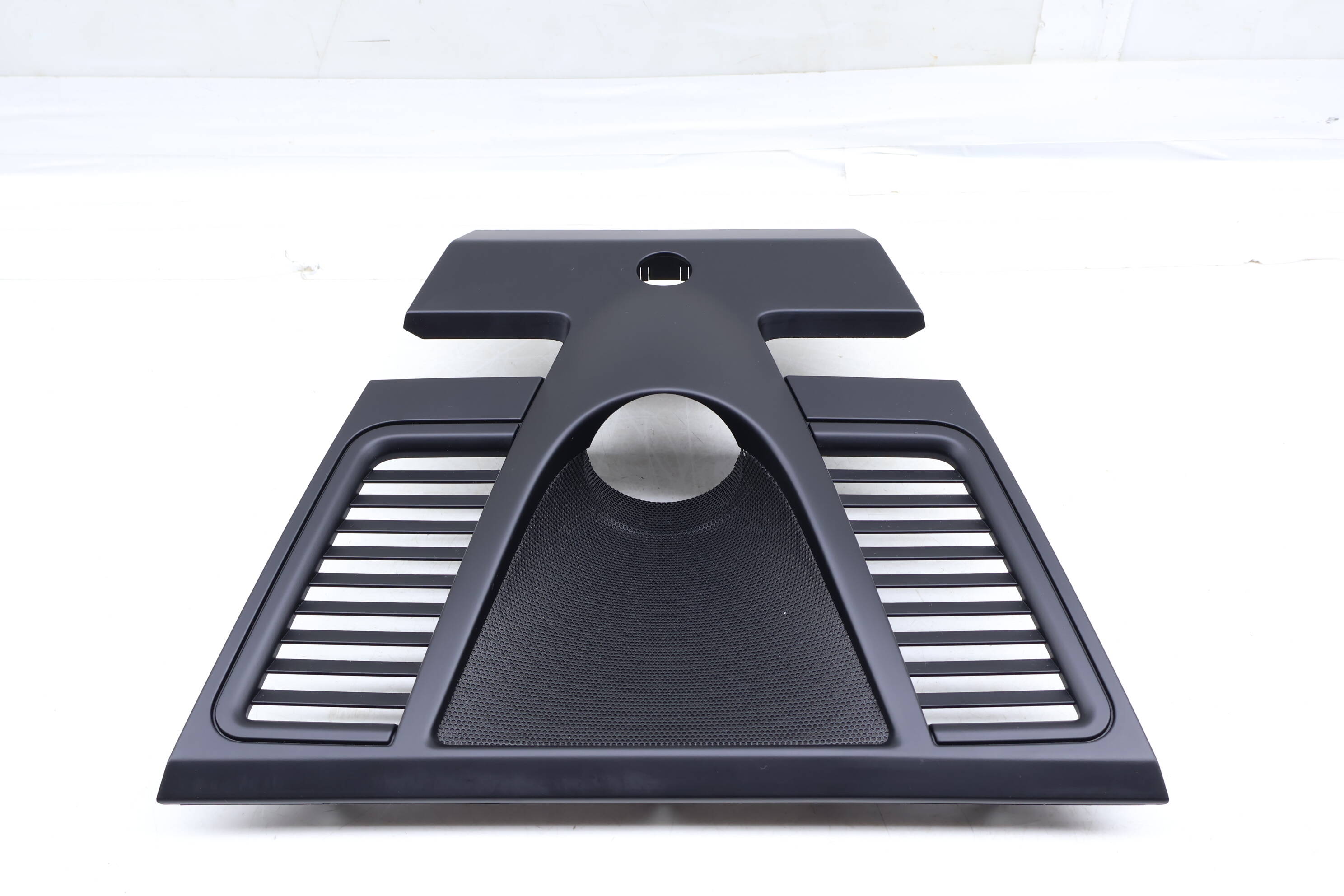 Upper Center Dash Trim / Panel 97055215101