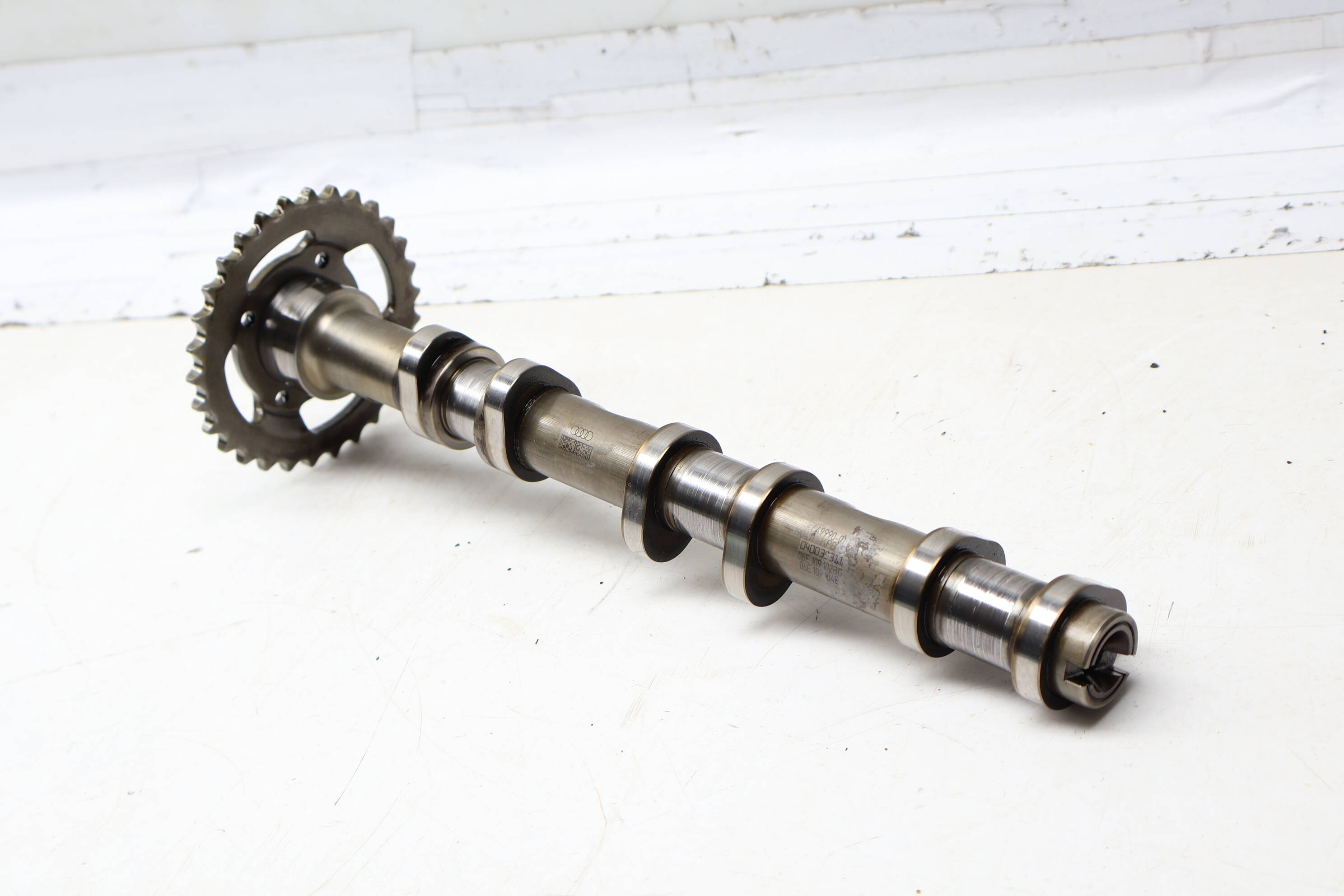 Exhaust Cam / Camshaft 06E109102BG 95810524410