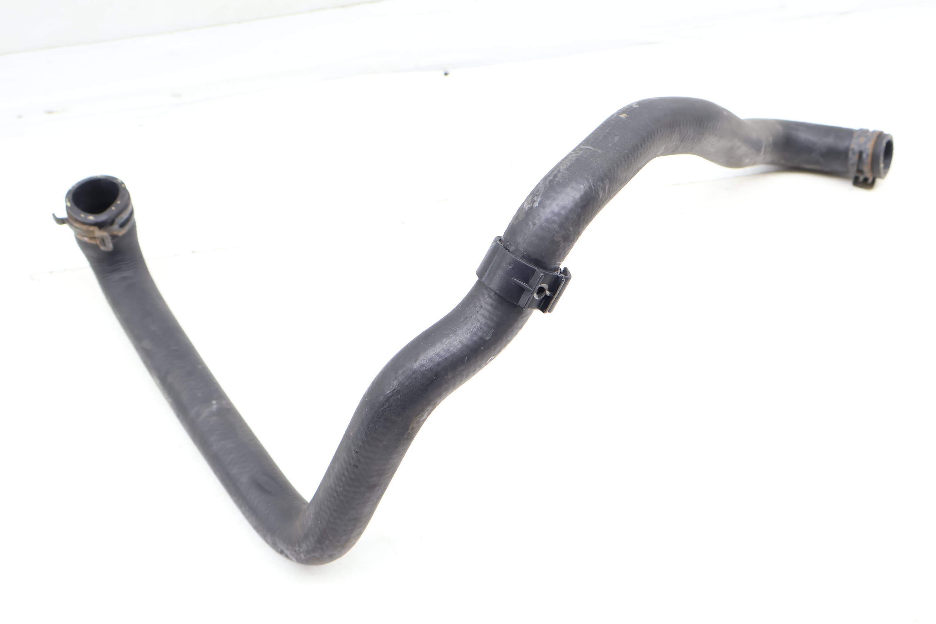 Coolant Hose / Line 2128320994