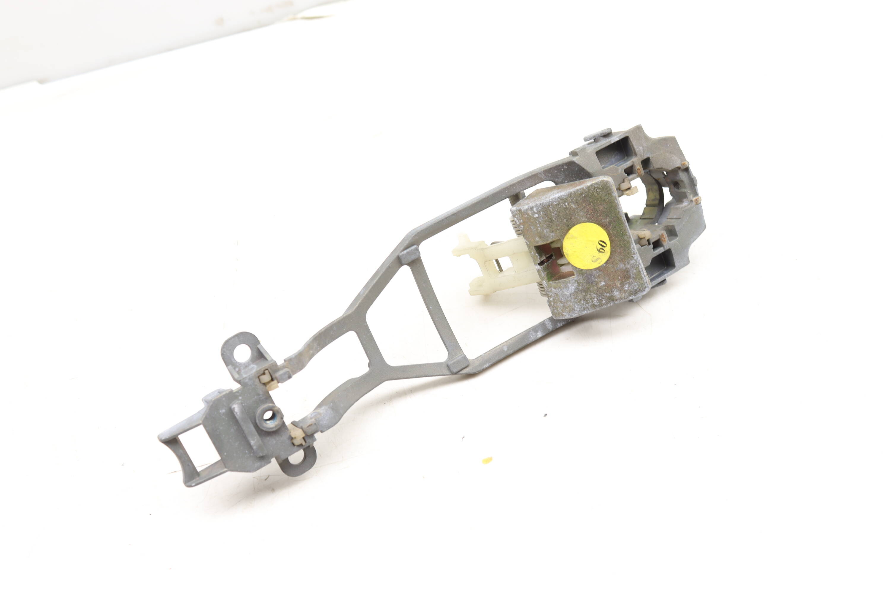 Exterior Door Handle Bracket 7L0837886A 95553104200