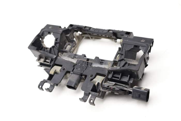 Exterior Door Handle Bracket 4E0839886E main product photo