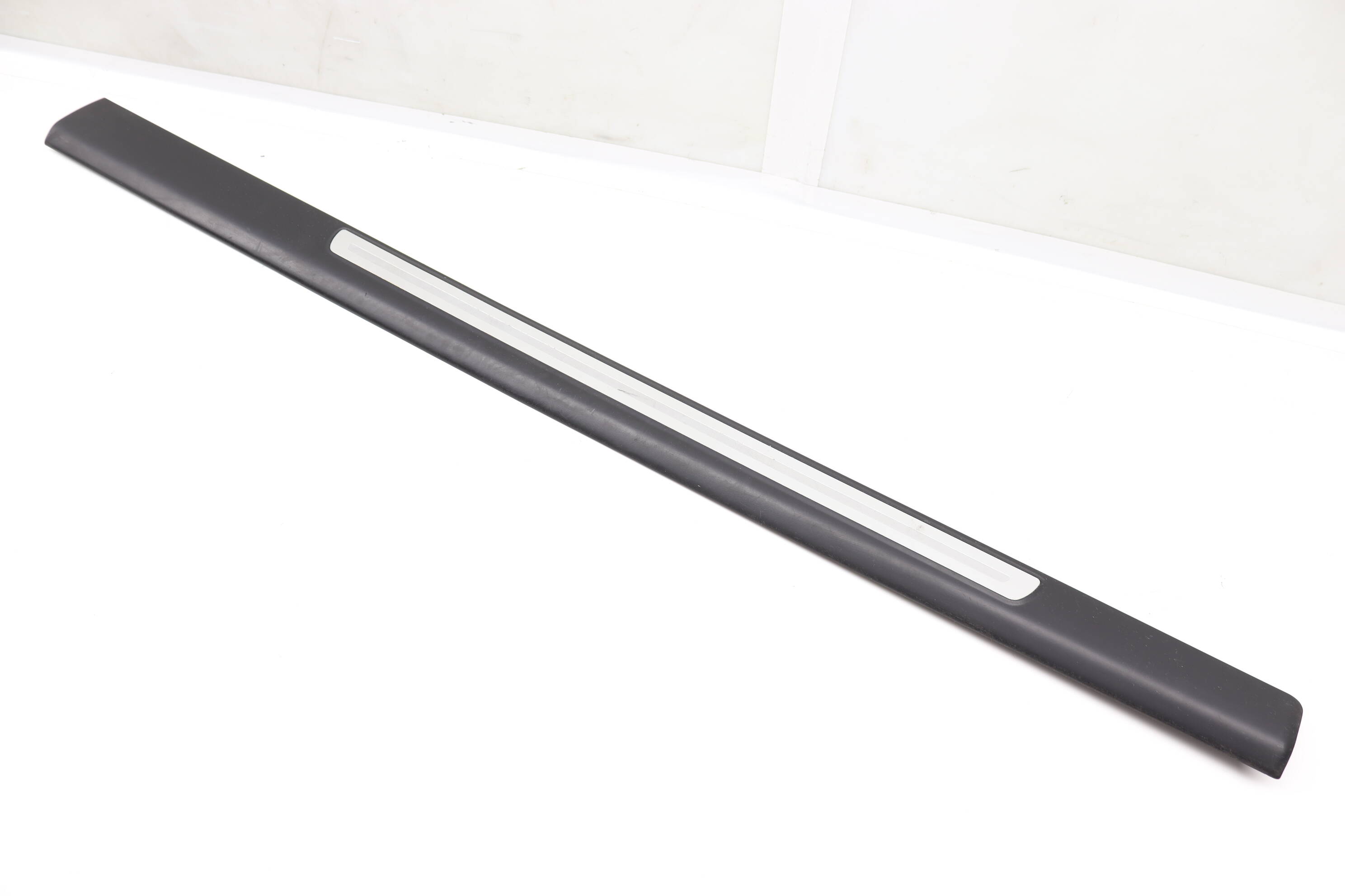 Door Sill / Scuff Plate 4F0853374H