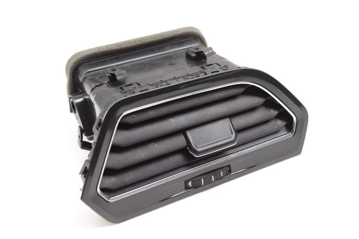 Dash Air Vent 5NN819704 main product photo