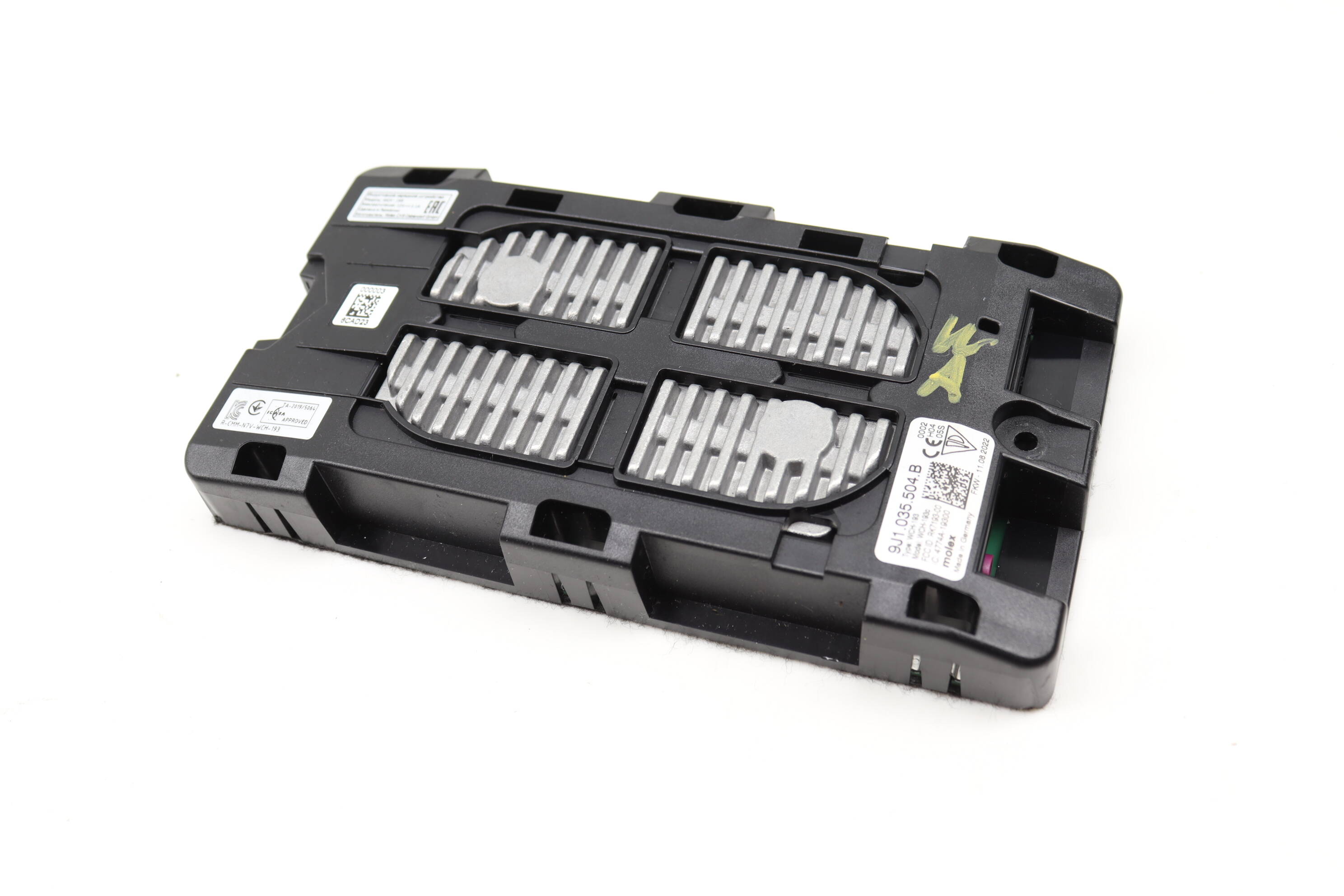 Antenna Coupler 9J1035504B