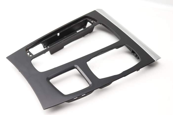 Center Console Trim / Panel 51169252115 main product photo