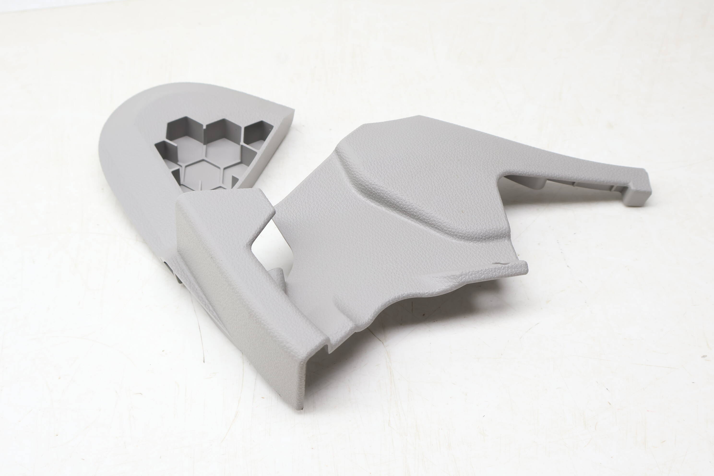 Seat Frame Trim / Panel (Inner) 2129180216