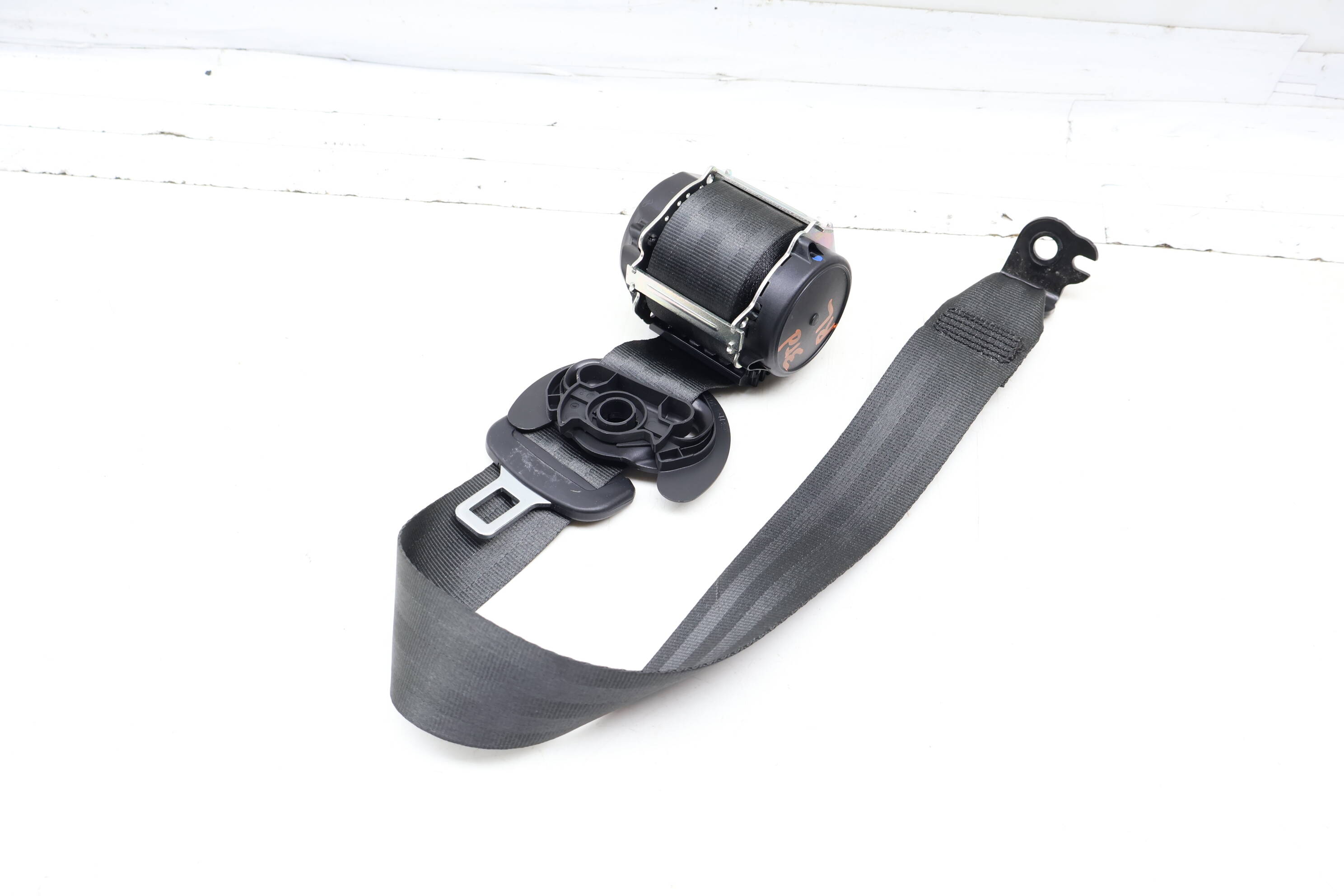 3Rd Row Seat Belt Retractor 3CN857811