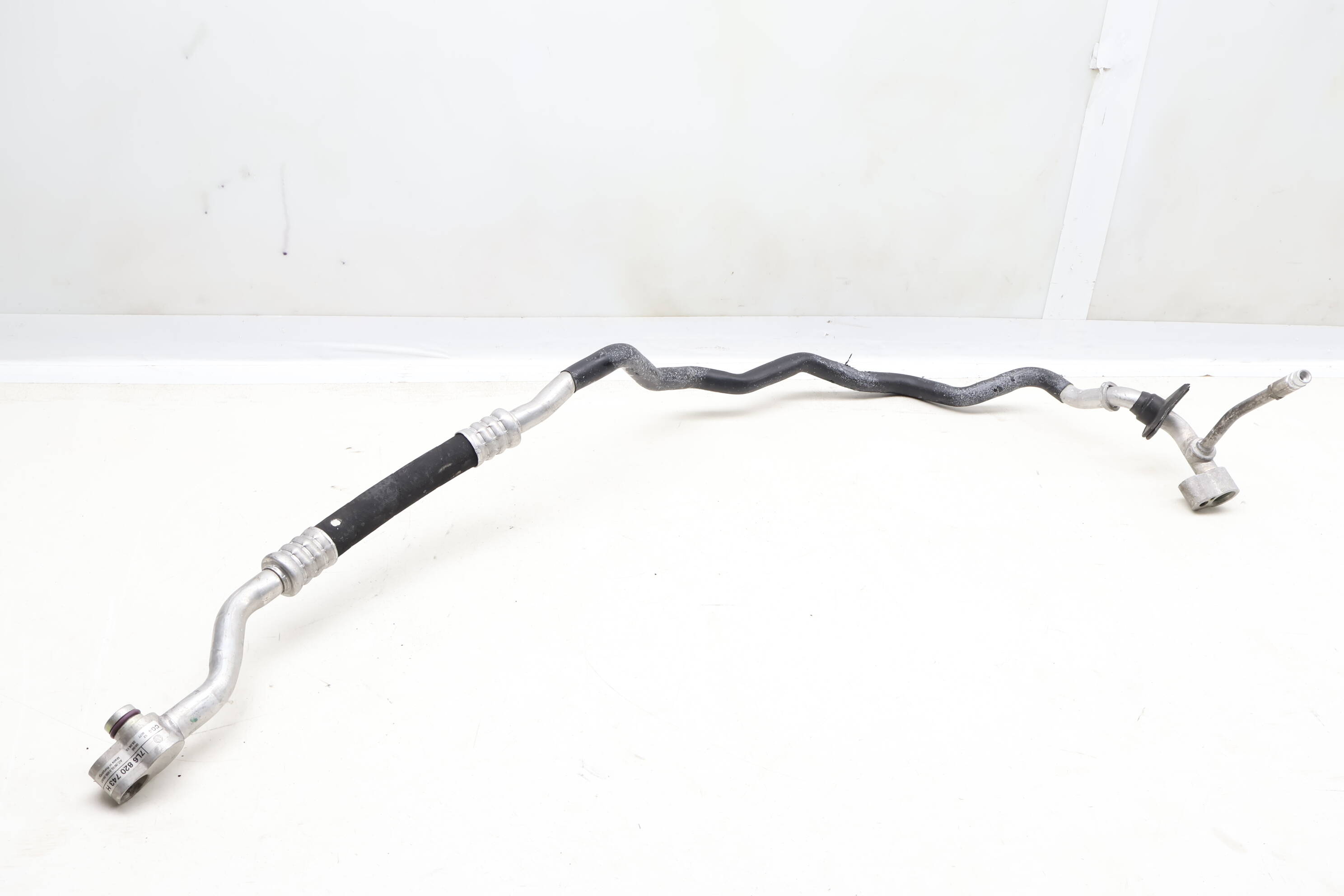 Ac Line / Hose / Pipe 7L6820743H