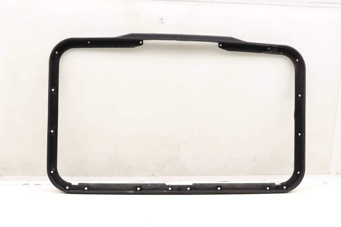 Sunroof / Sun Roof Frame Seal / Trim 703877611A main product photo