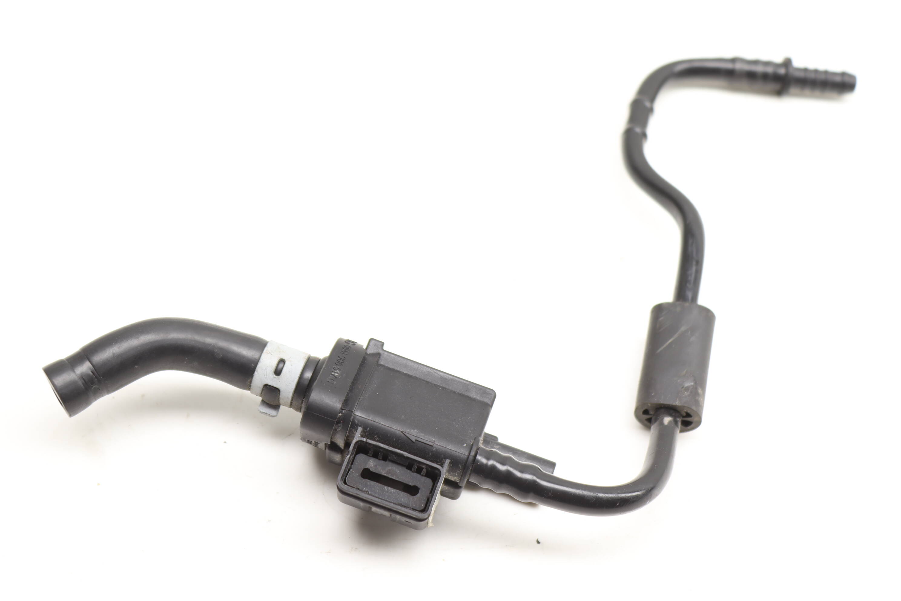 Vacuum Line / Hose Set W/ Purge Valve 06L133781AP