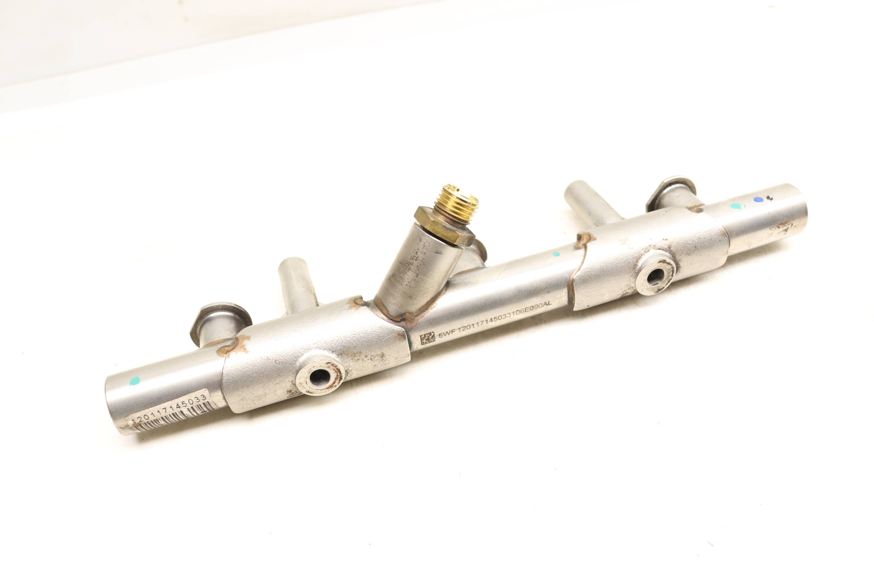 Fuel Rail 06E130090AL