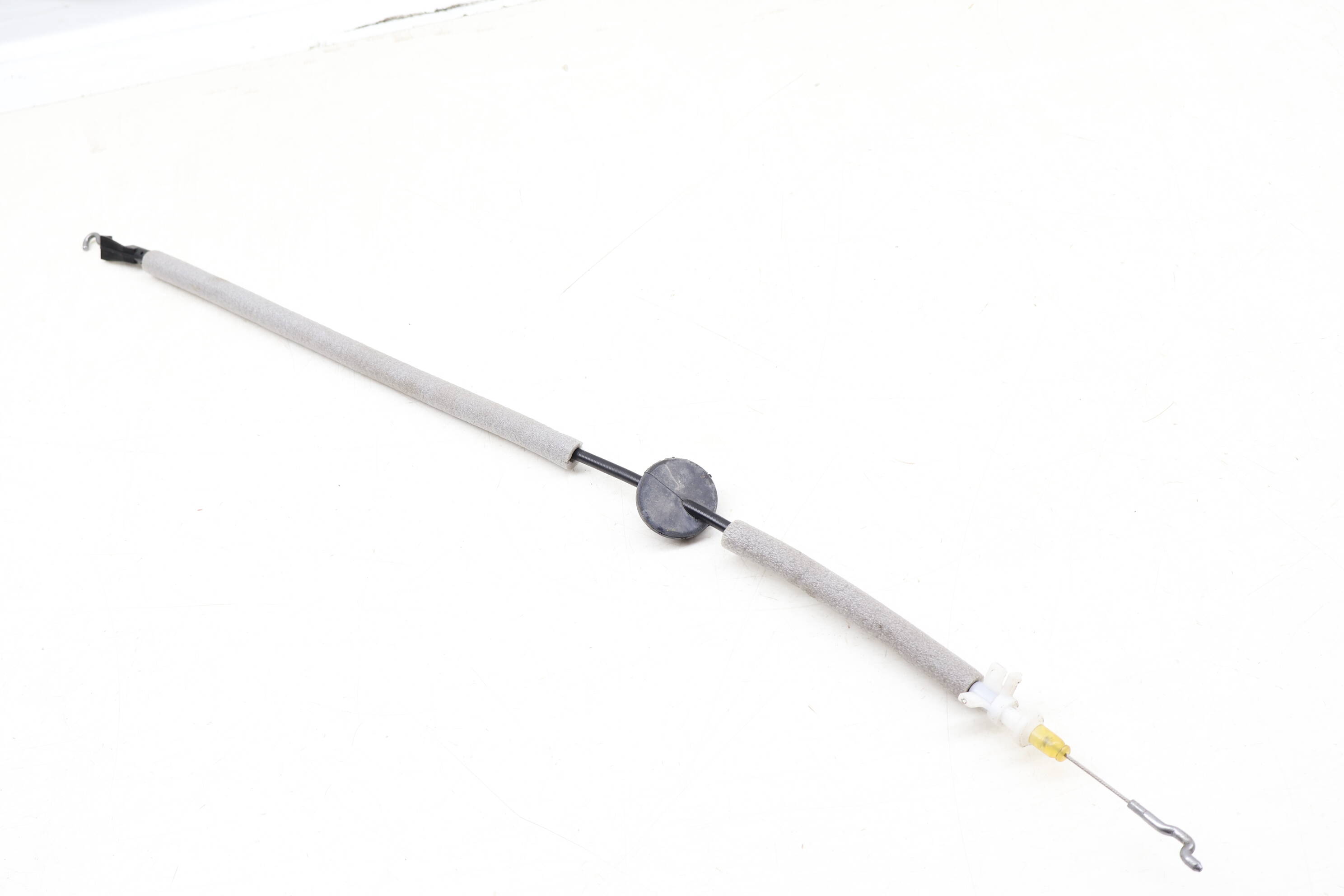 Interior Door Handle Release / Bowden Cable 561839085C