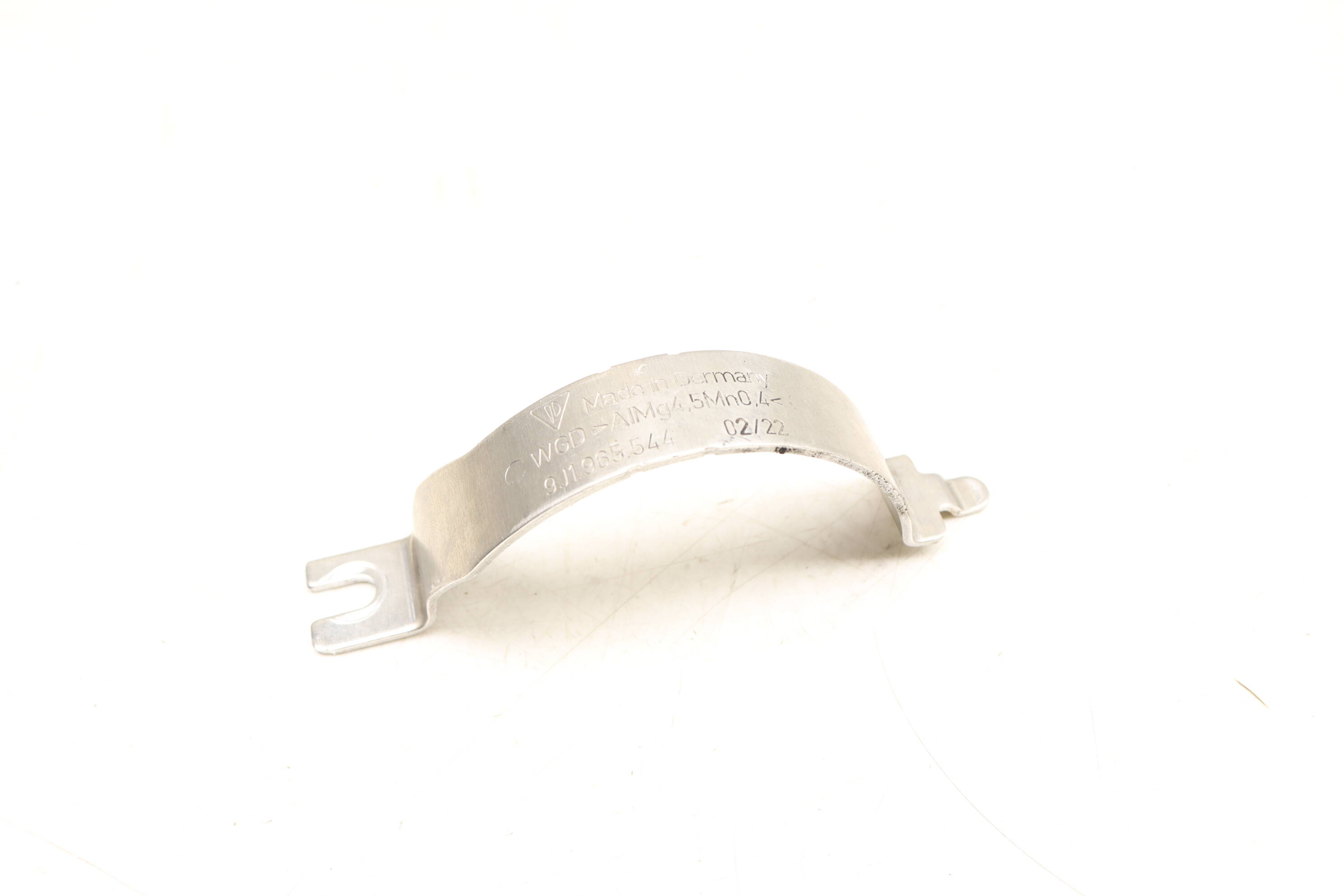 Coolant / Water Pump Mount Bracket Clamp 9J1965544