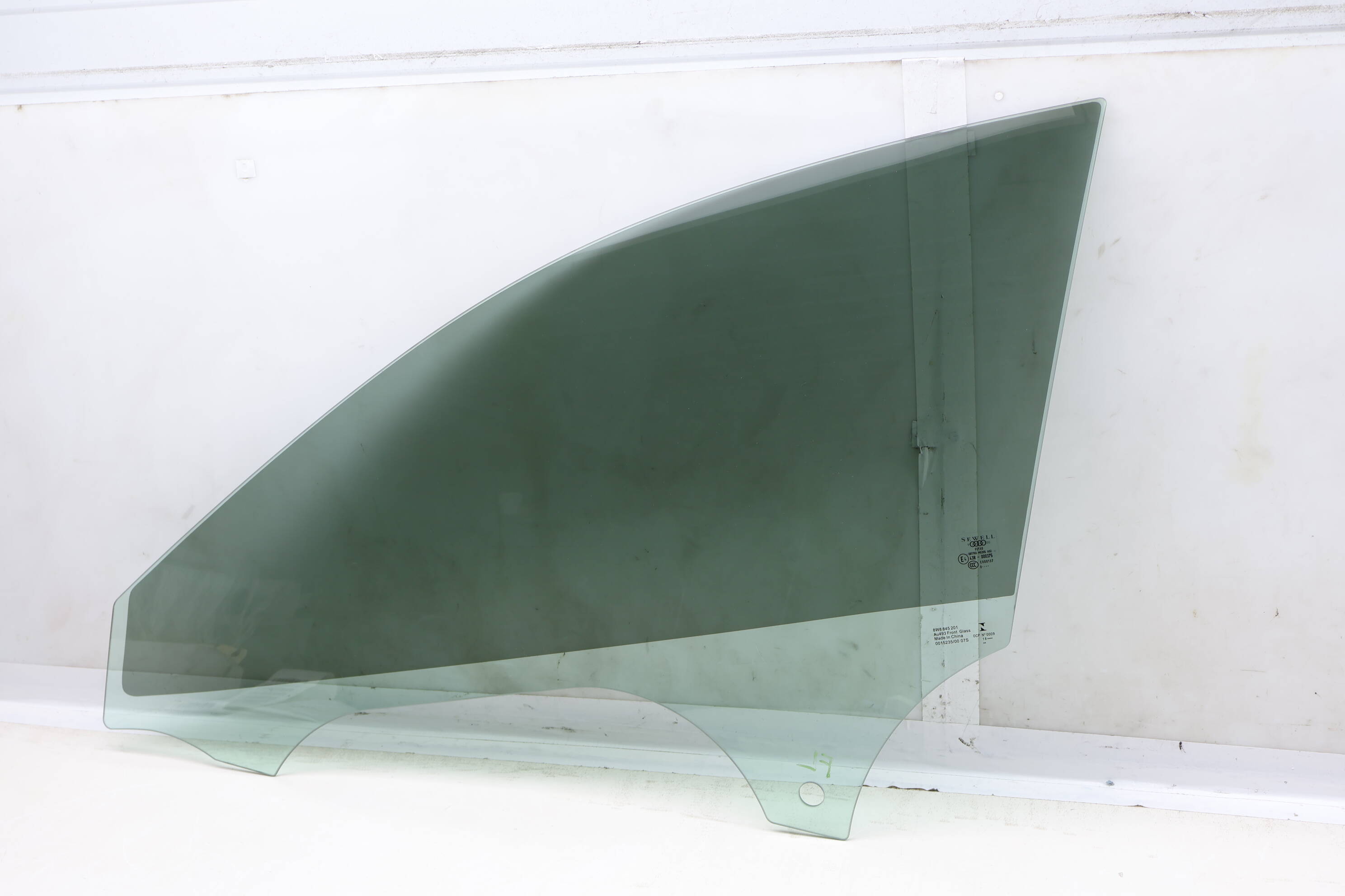 Door&#x20;Window&#x20;Glass&#x20;8W8845201