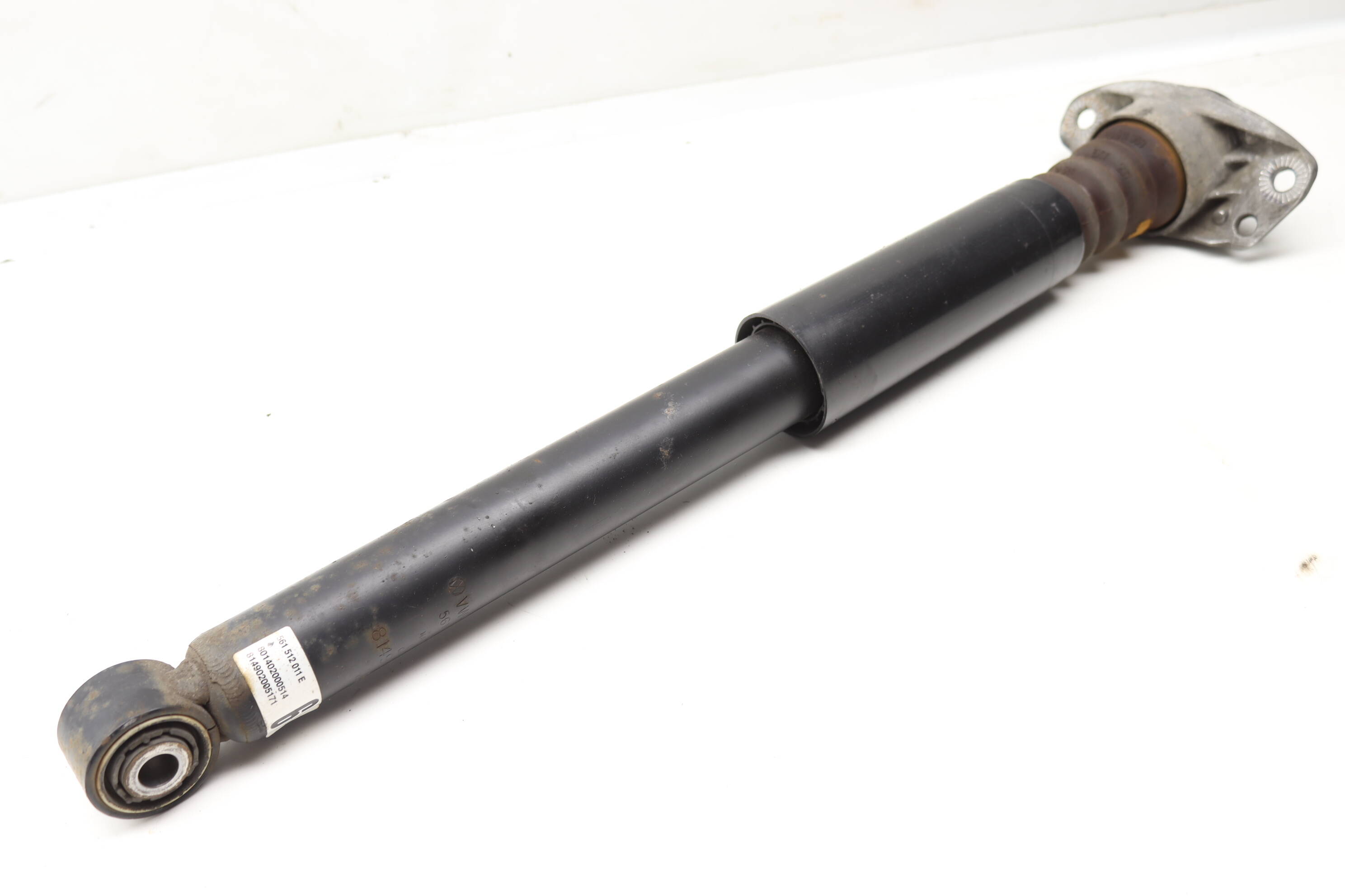Strut / Shock Absorber 561512011E