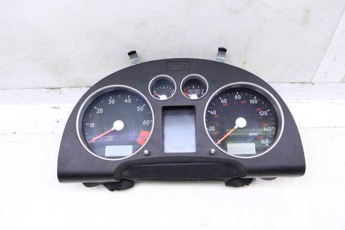 Instrument Cluster / Speedometer 8N1920930E main product photo