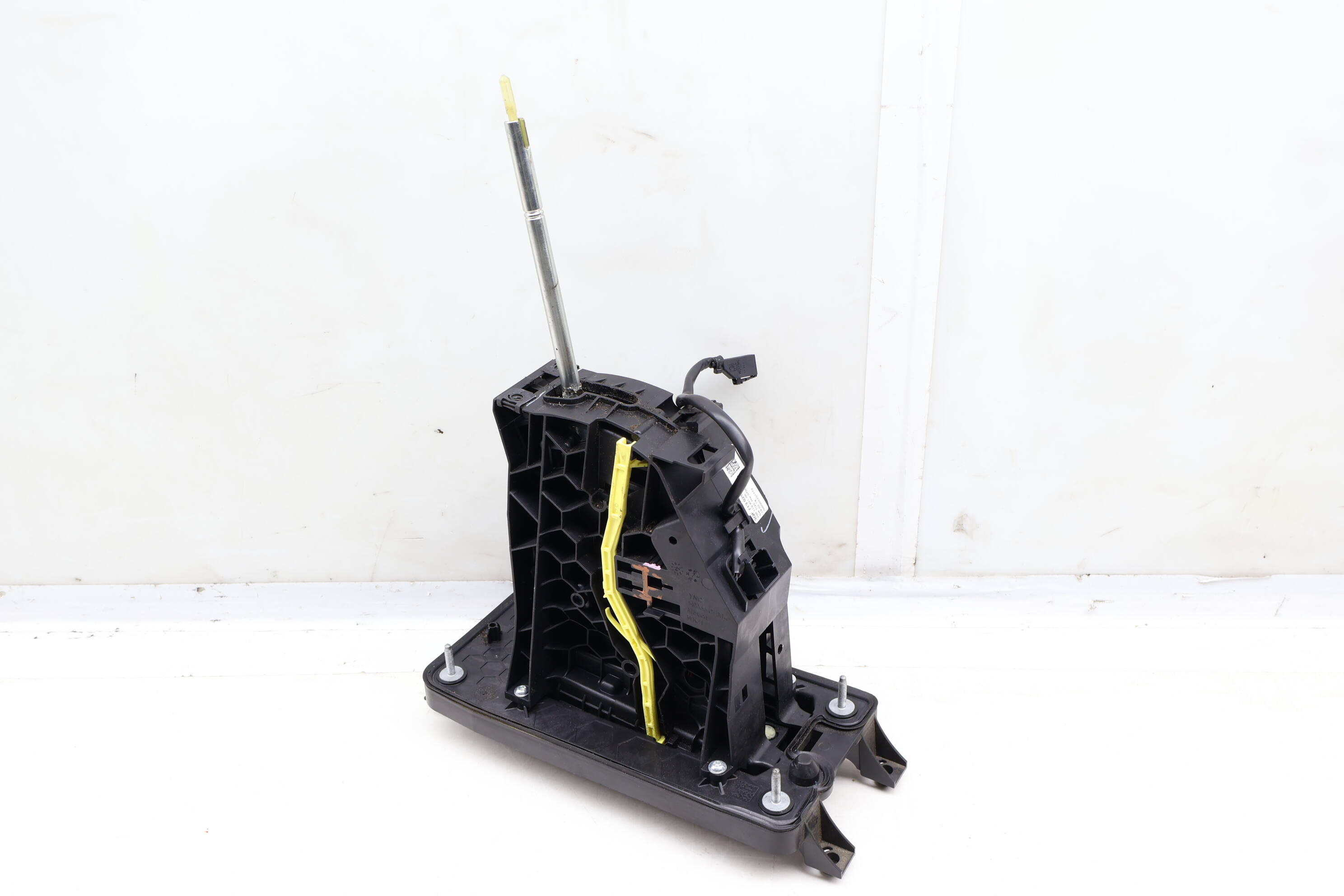 Automatic Shift / Shifter Assembly 3QF713025H