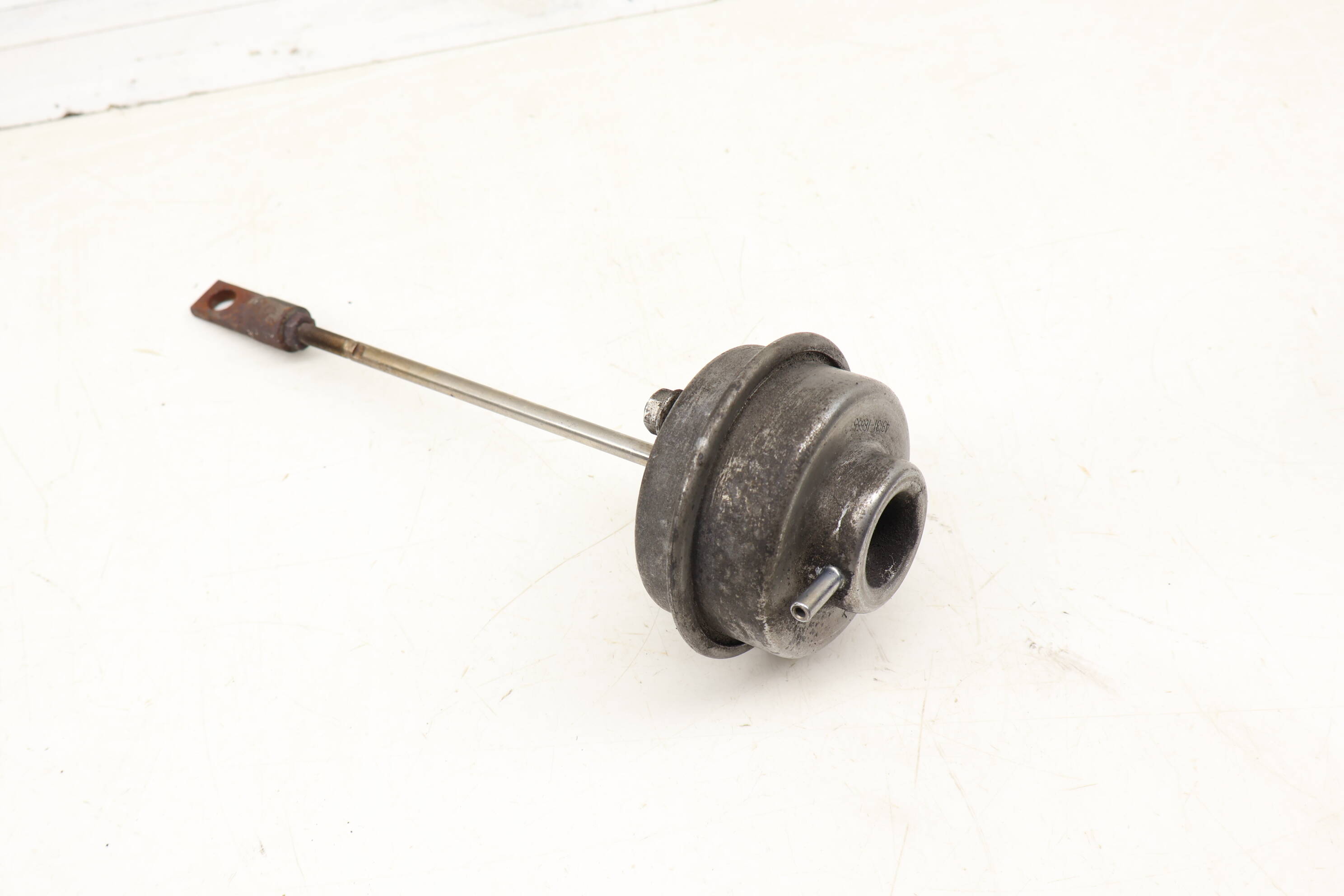 Turbo / Turbocharger Wastegate Actuator 11657593015