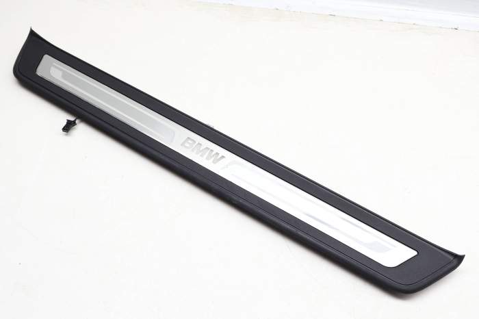 Door Sill / Scuff Plate 51477337017 main product photo