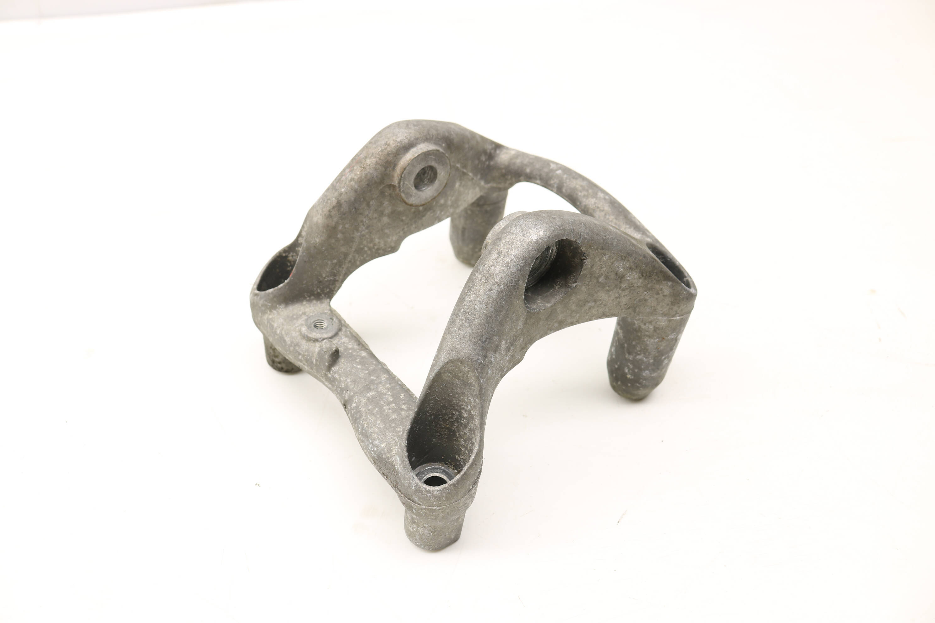 Engine Mount Bracket 94811520353