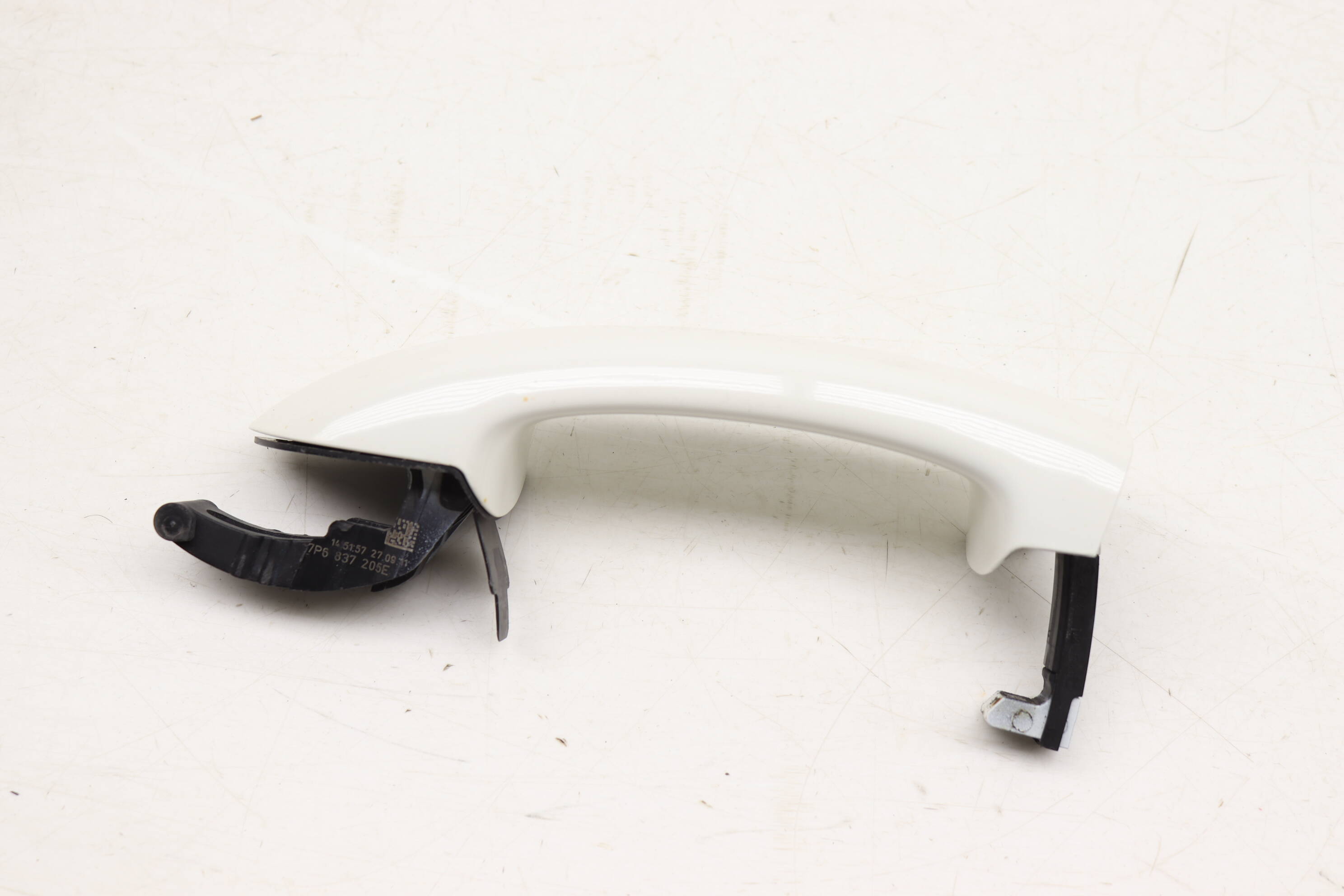 Exterior Door Handle 7P6837205E