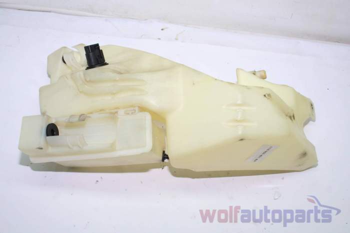Windshield Washer Fluid Reservoir / Tank 8E5955451AH main product photo