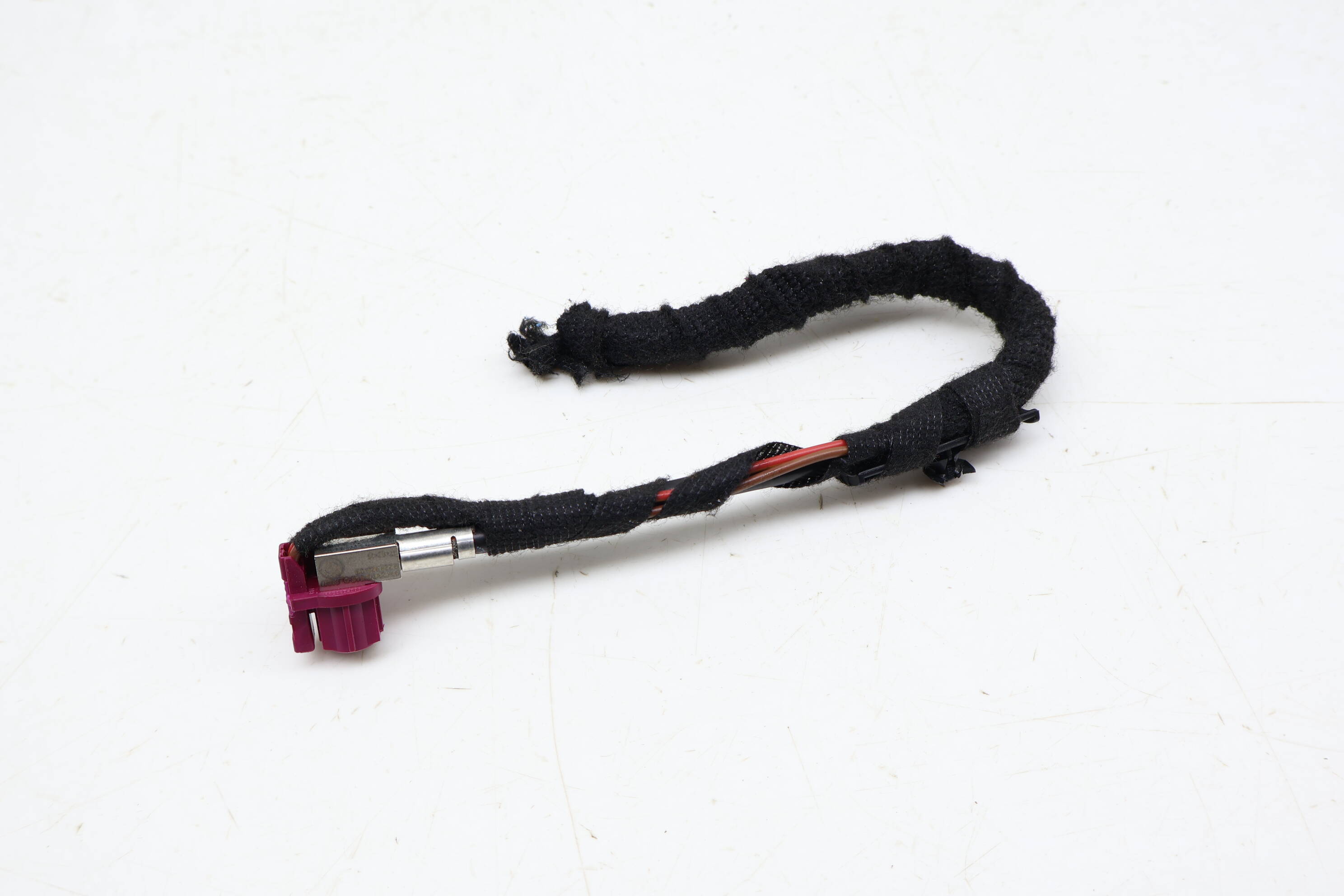 10.25" Display Screen / Monitor Wiring Connector / Pigtail