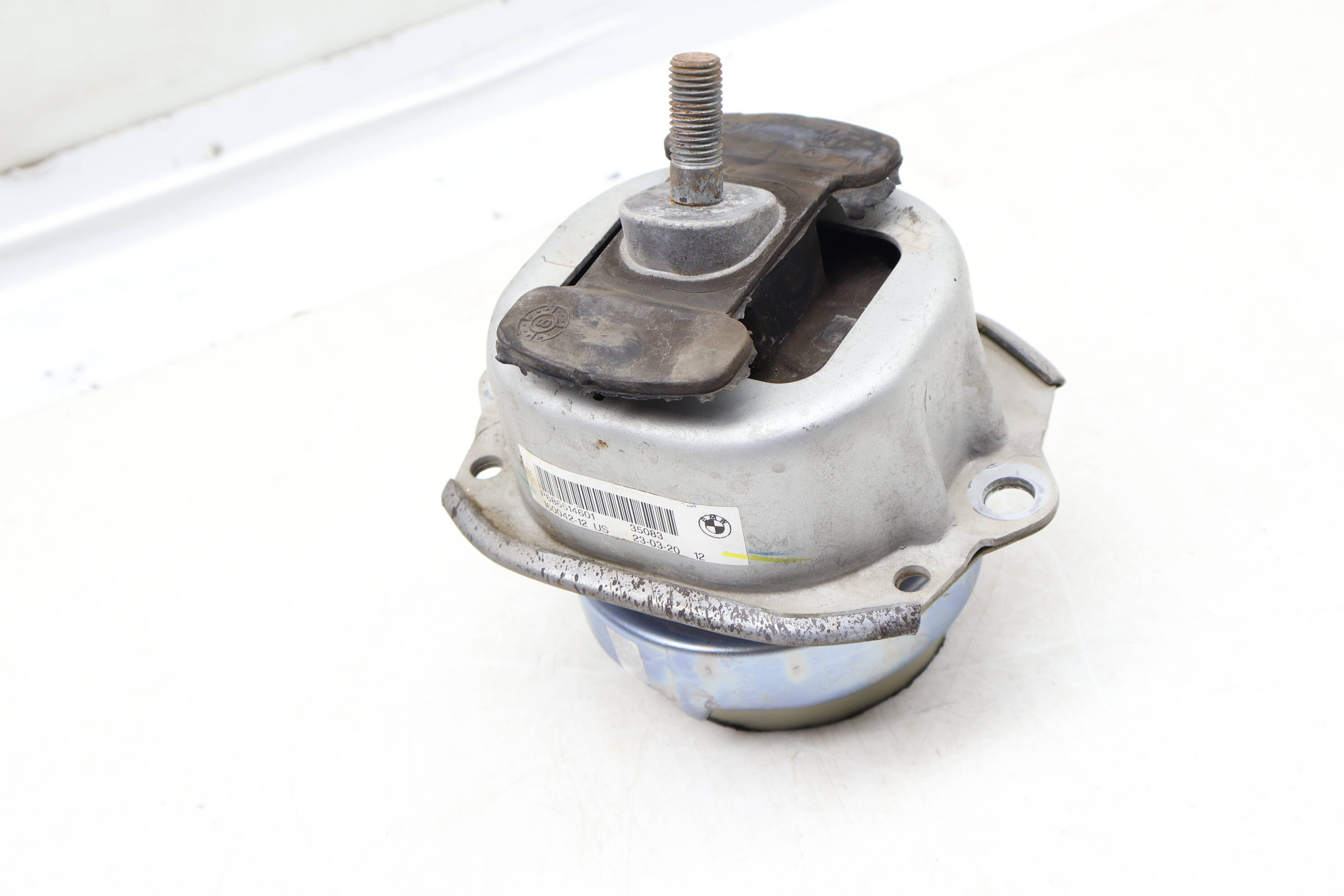 Engine / Motor Mount 22116865146