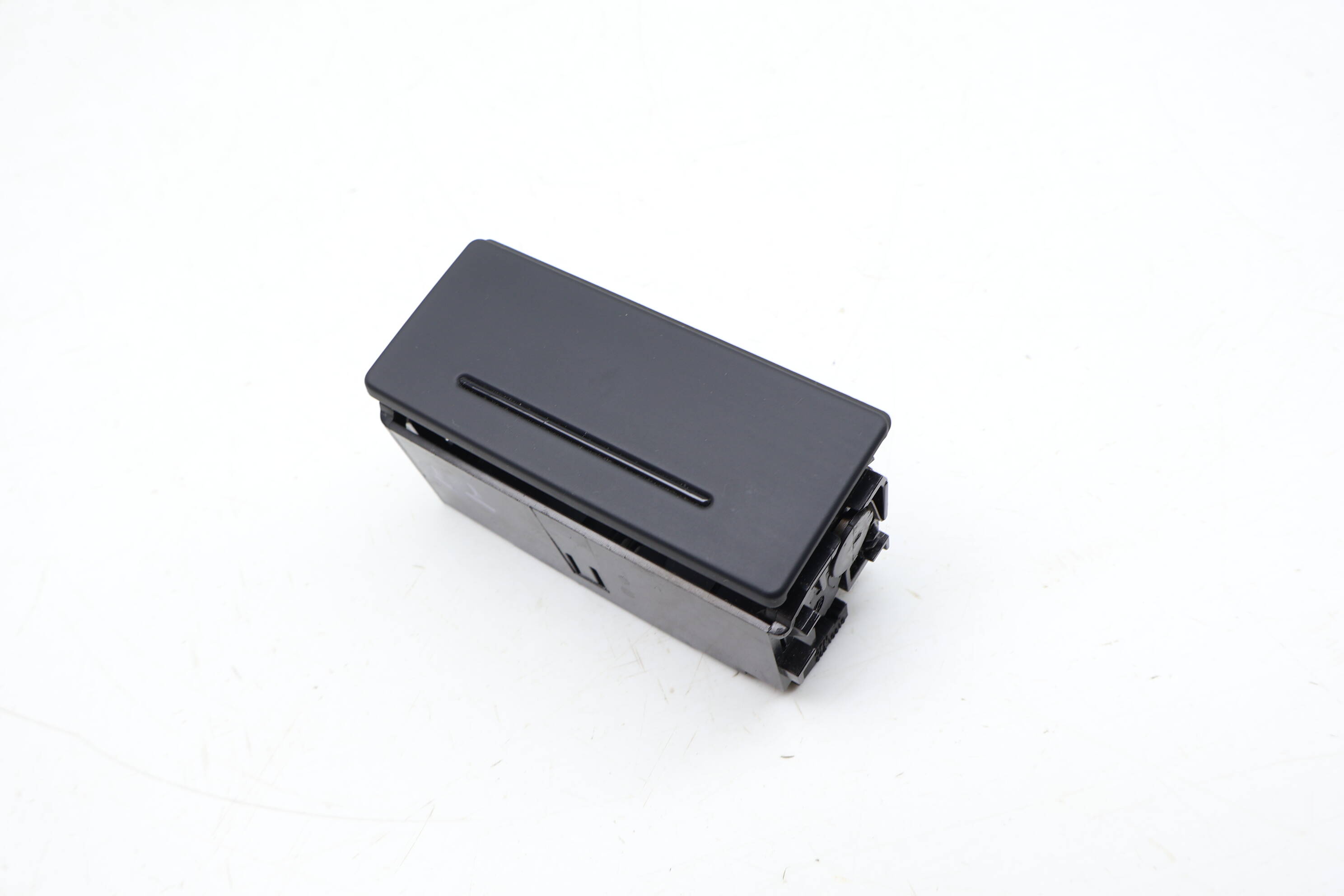 Door Ashtray / Ash Tray 4B0857406B