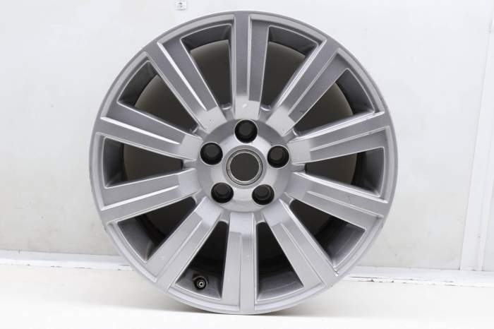 19" Inch Alloy Rim / Wheel CH221007AAW main product photo