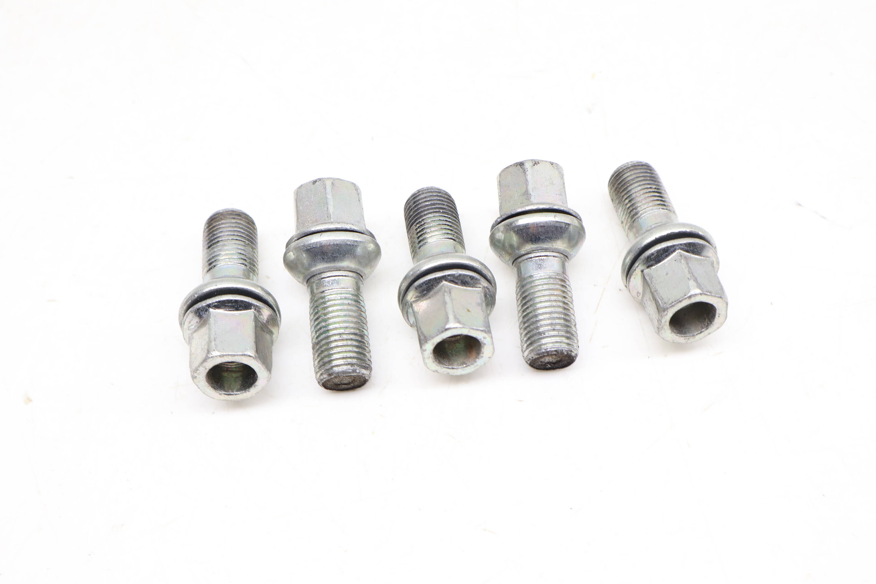 Wheel Lug Bolt / Nut Set (5) WHT002438