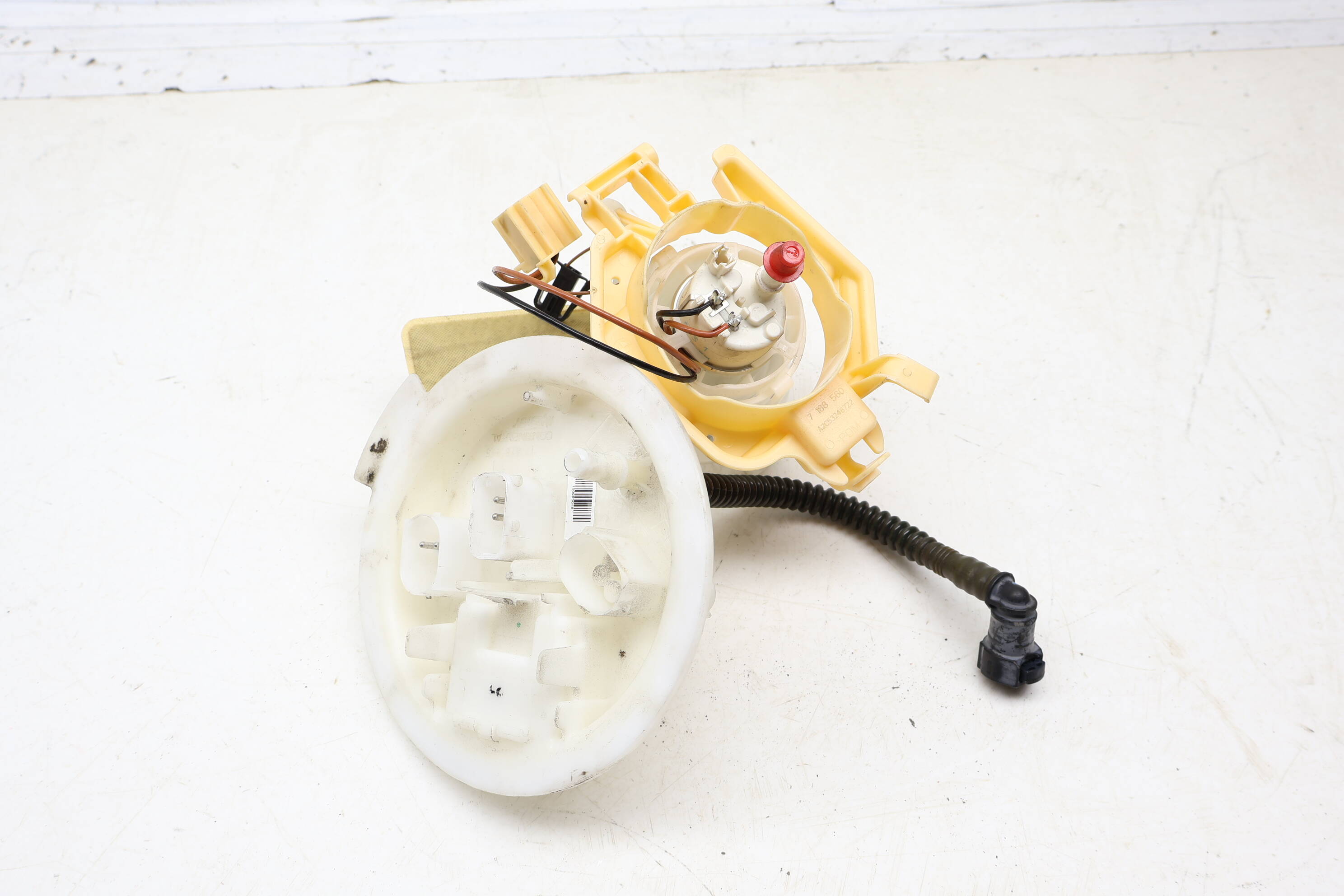 In-Tank Fuel Pump 16117328675