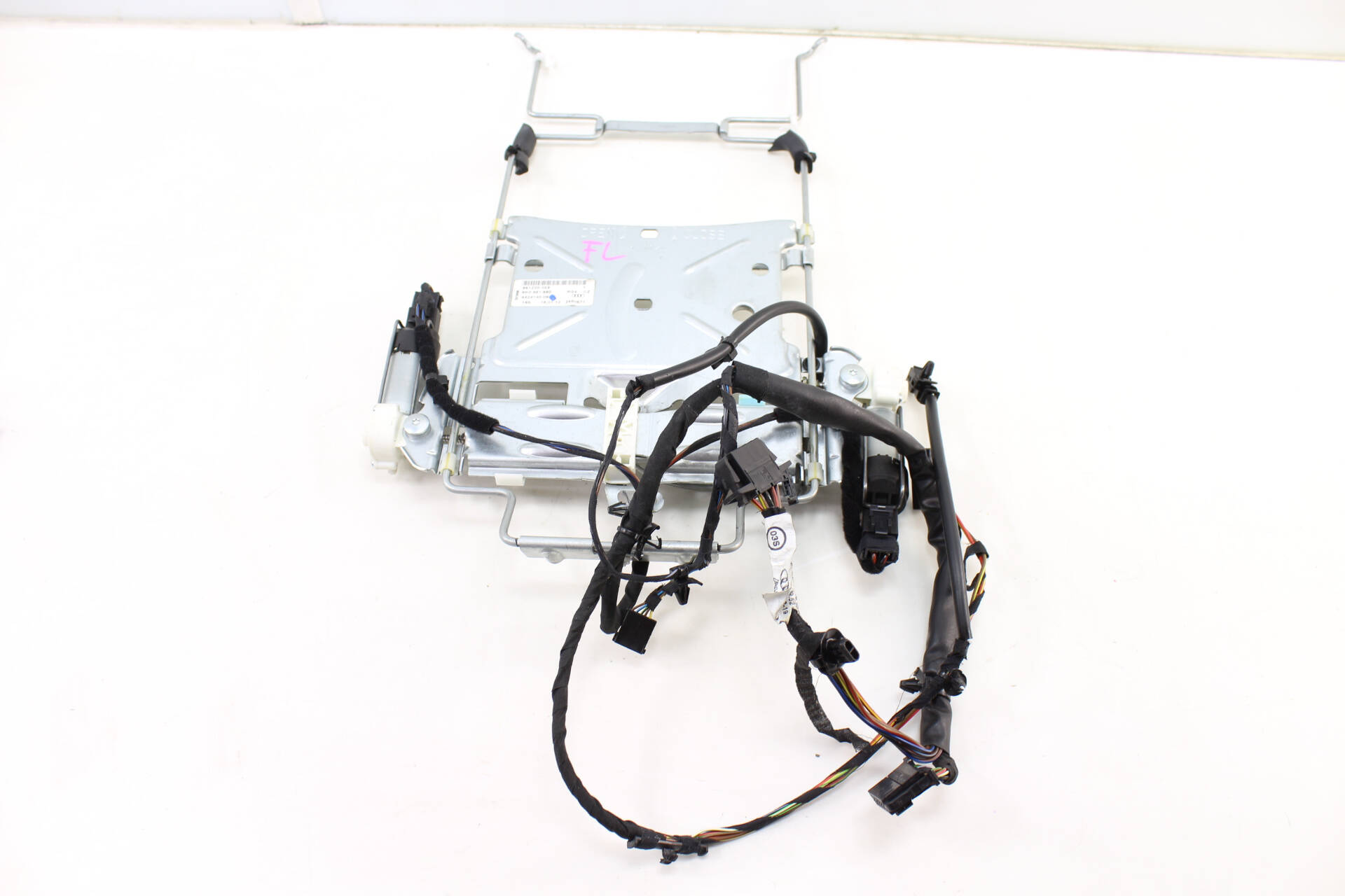 Seat Lumbar Assembly 8K0881880