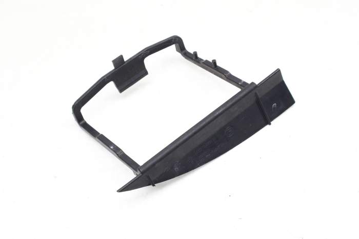 Lane Change Assist Module Bracket (M) 66327849624 main product photo