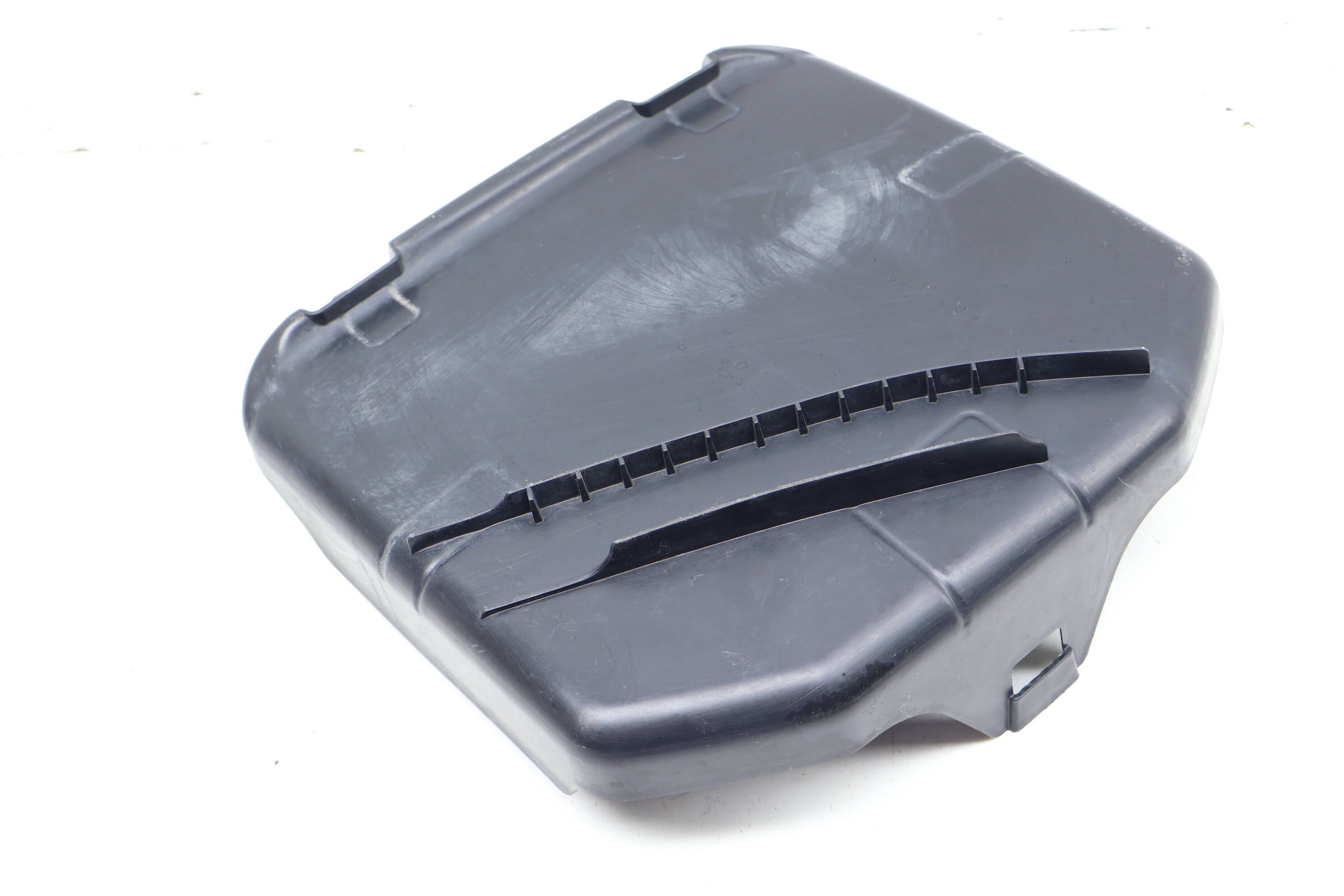 Cabin Air Filter Housing Cover 64319184010