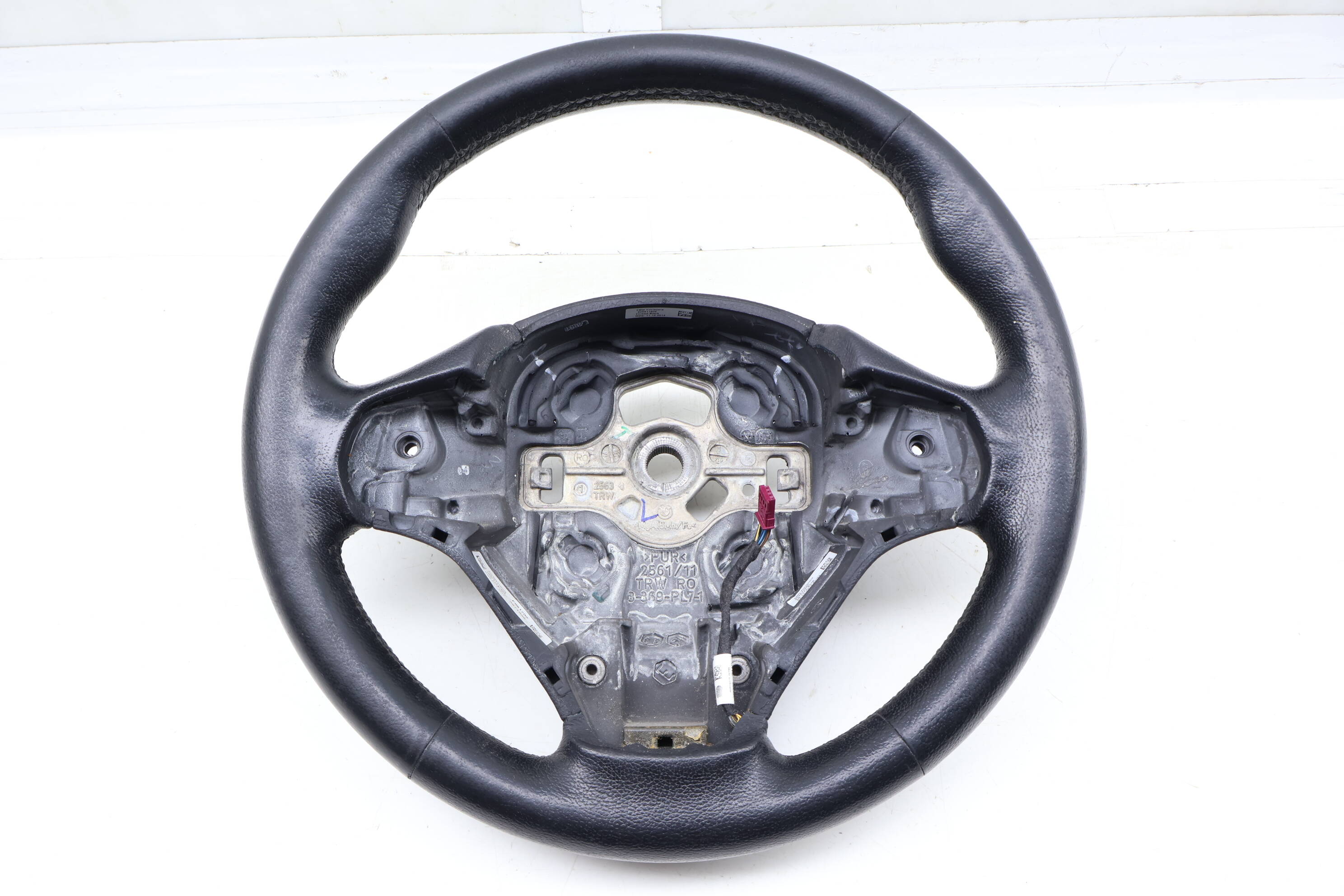 3-Spoke Leather Sport Steering Wheel (Heated) 6863190