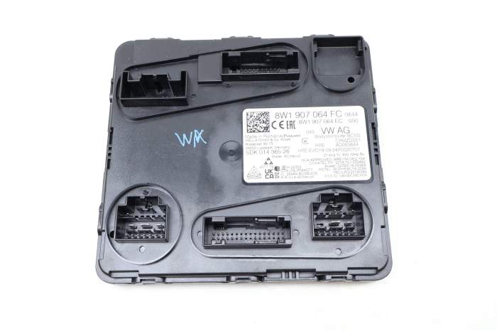 Comfort Control Module / Ccm / Bcm 8W1907064FC main product photo