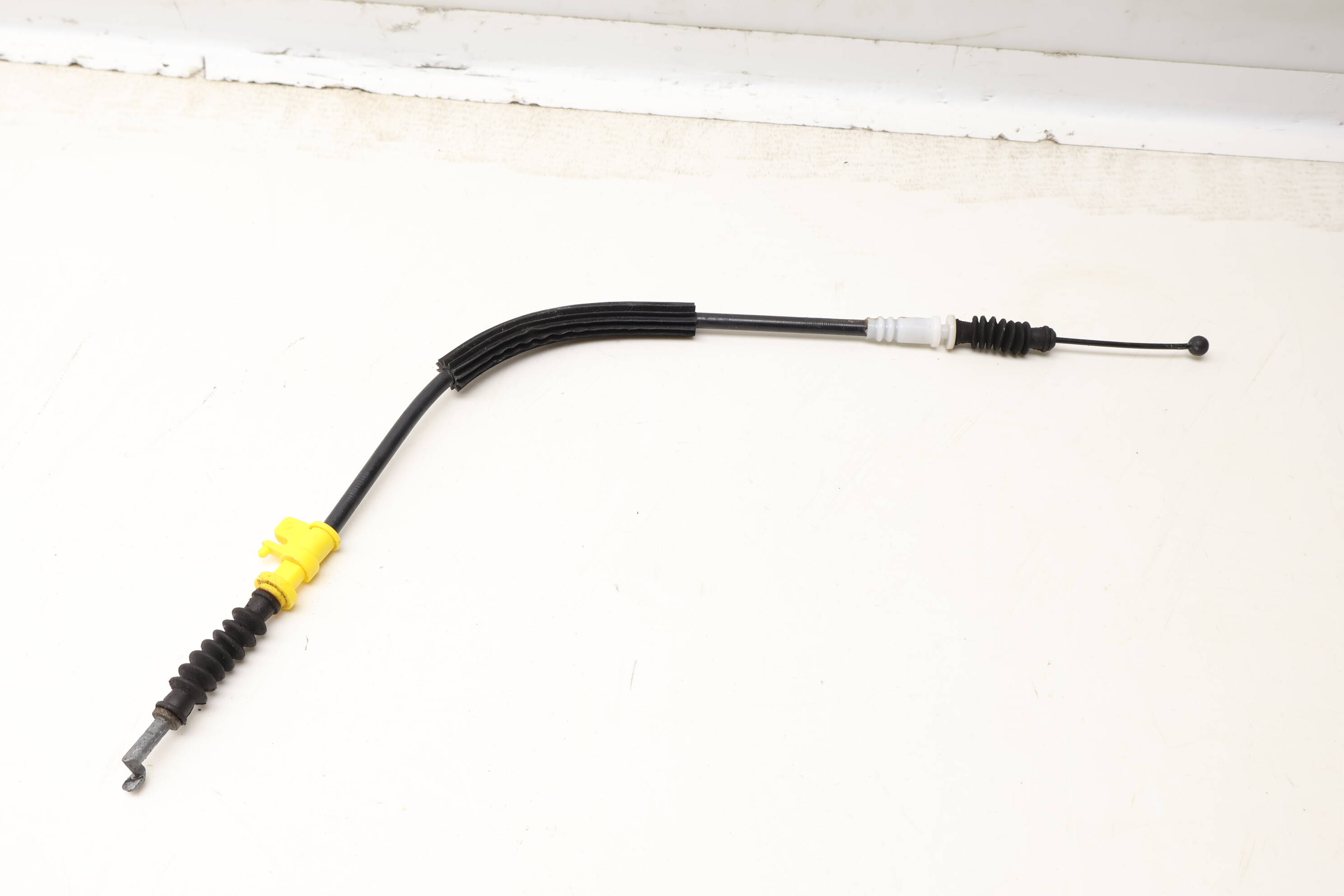 Exterior Door Handle Release / Bowden Cable 4H0837099B