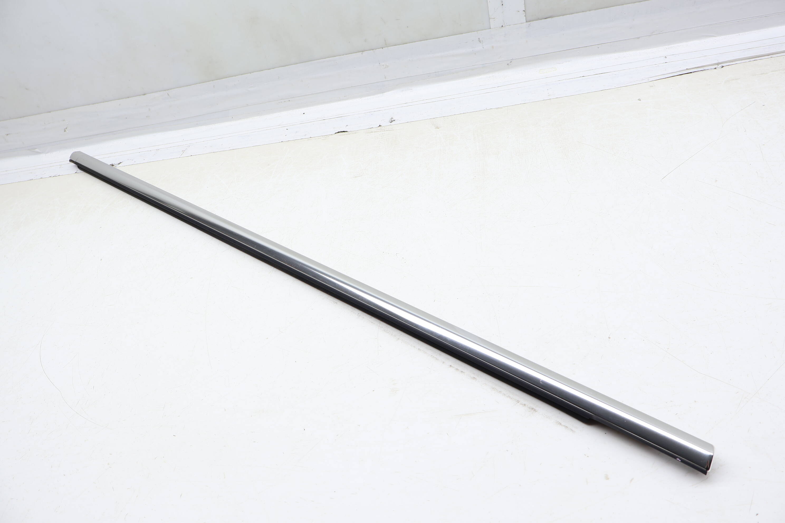 Door Window Slot Seal / Trim (Exterior) 5G4837476