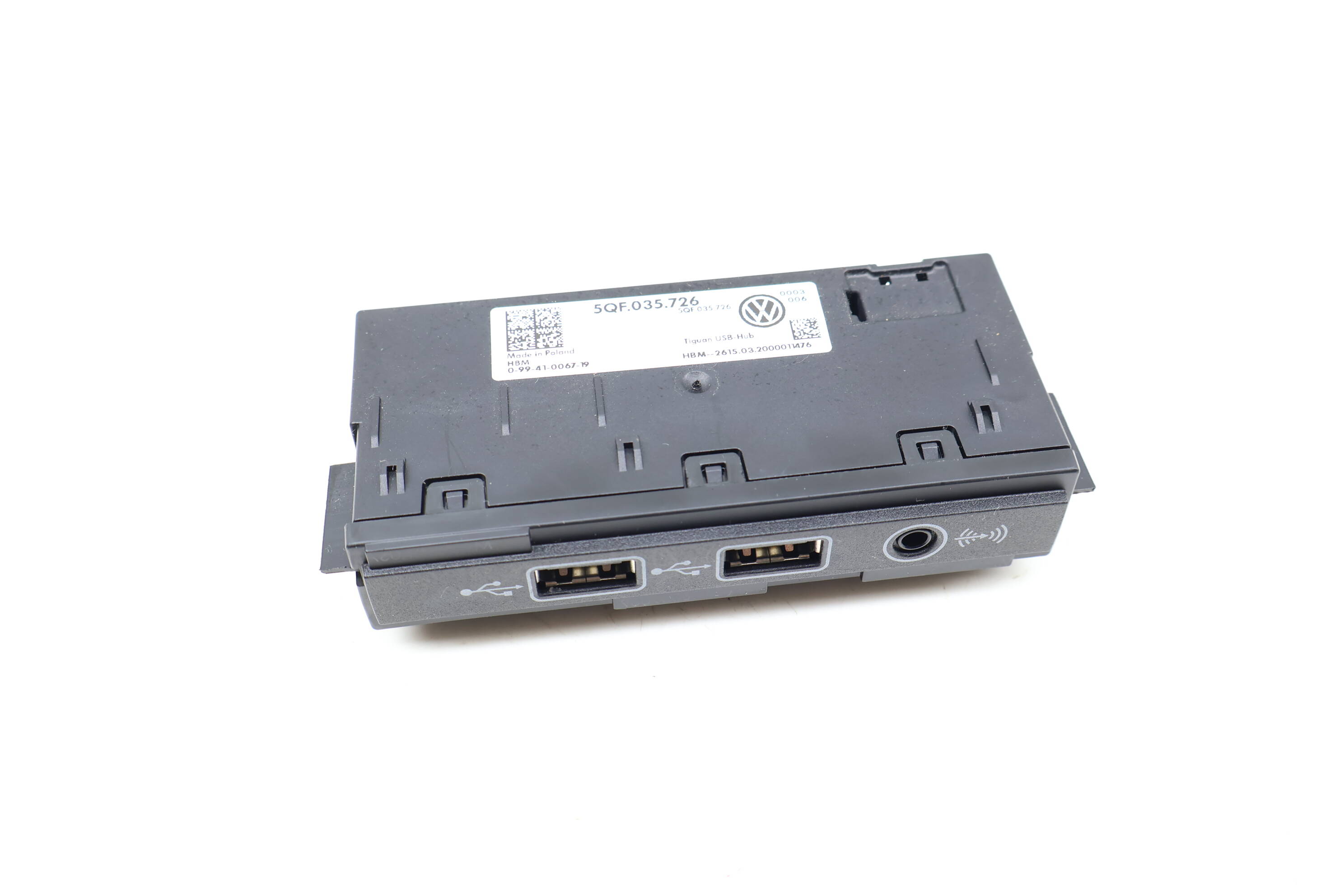 Center Console Usb / Aux-In Socket 5QF035726