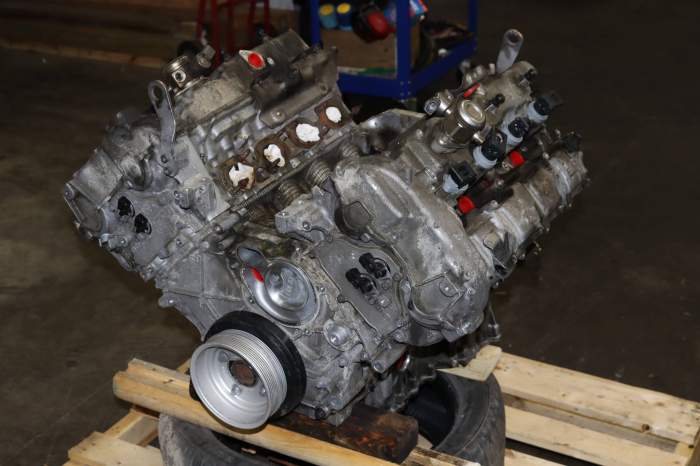 Engine Long Block Assembly (N63b44a) 2296769 main product photo