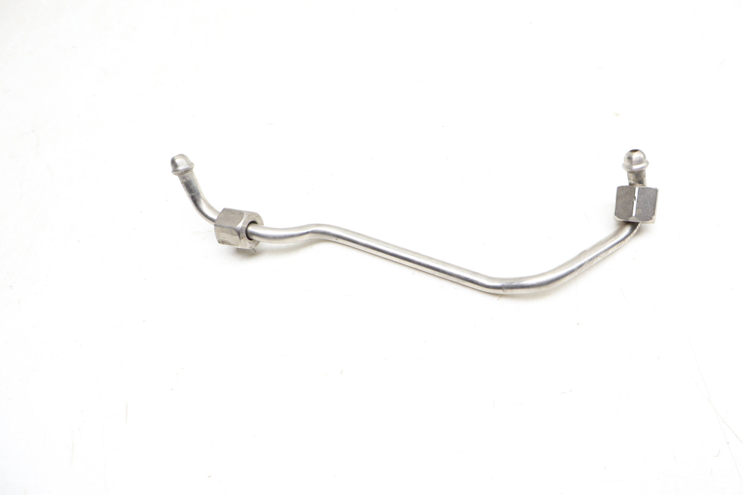 Fuel Line / Pipe 13537576776