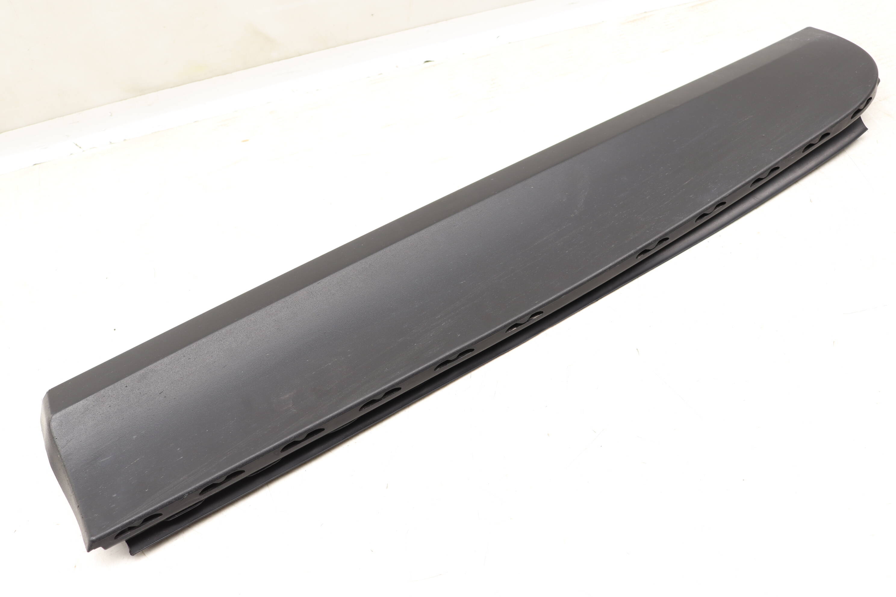 BMW Rear Left Lower Door Molding / Panel (X3, X4) 51137205781