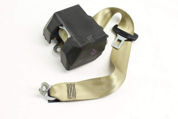 Seatbelt / Seat Belt Retractor 8P4857805A main product photo