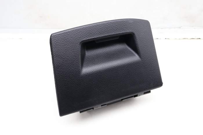 Dash Storage Bin / Tray 51459270608 main product photo