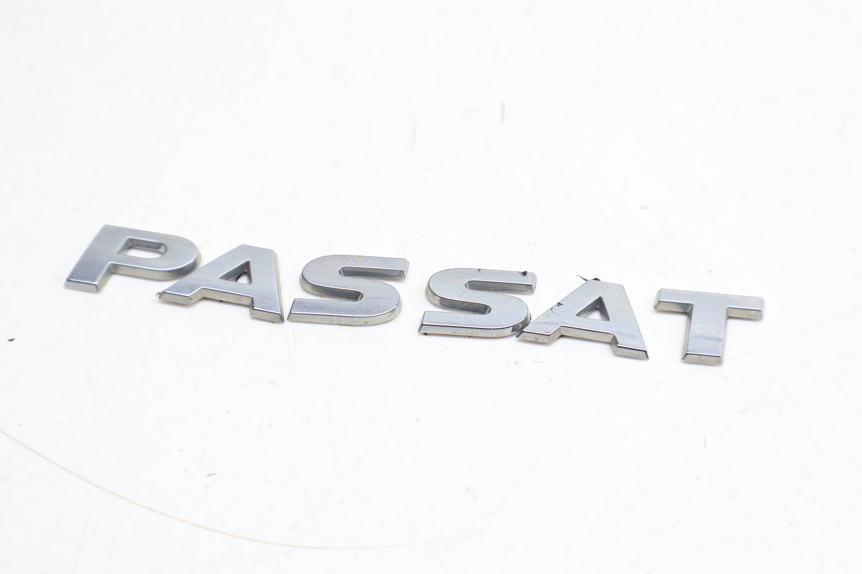 Trunk Emblem / Badge (Passat) 561853687B