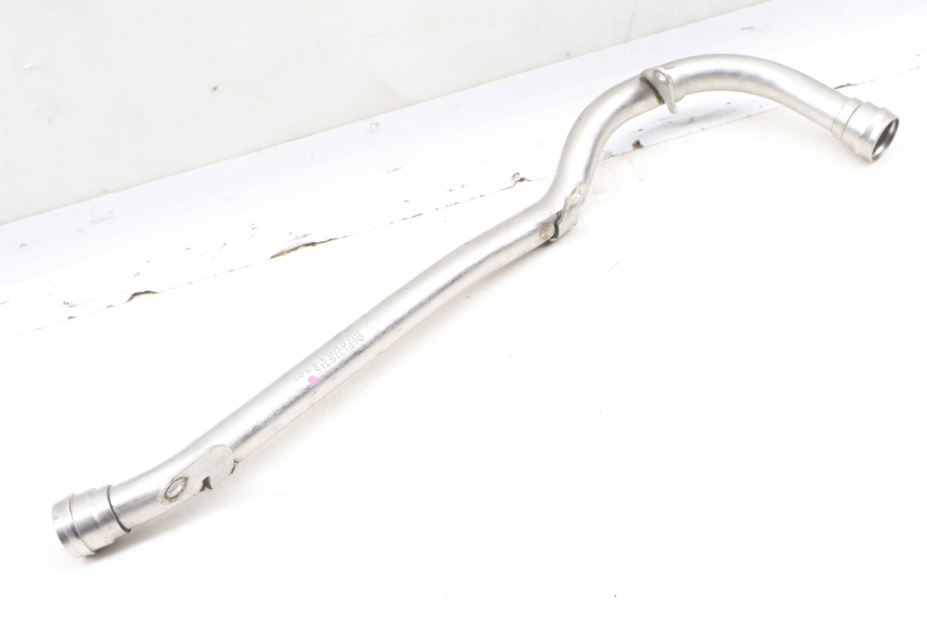 Egr / Secondary Air Pump Line / Pipe 06E131831S