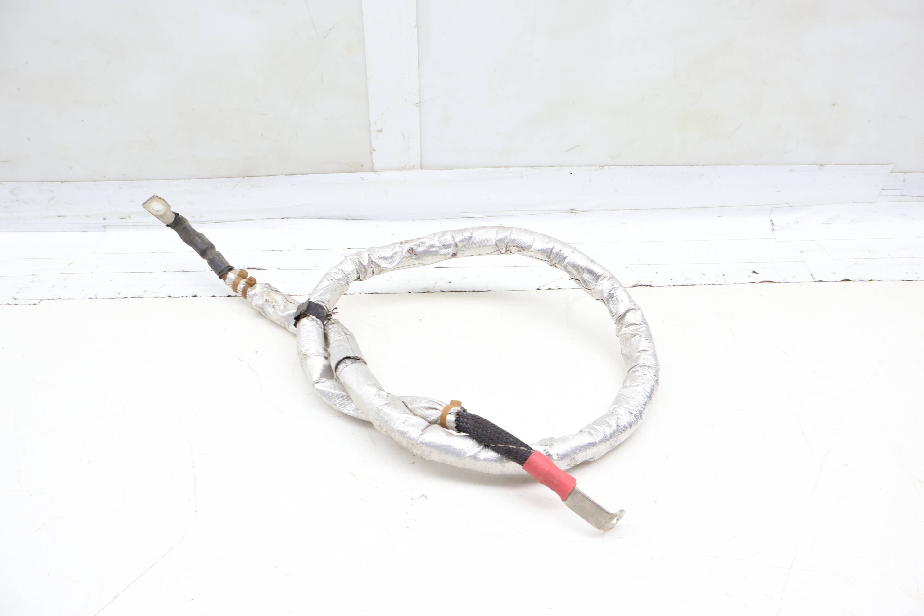 Positive (+) Battery / Starter Cable 12428687584