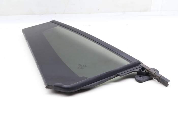 Door Fixed Window Glass 3CN845214 main product photo